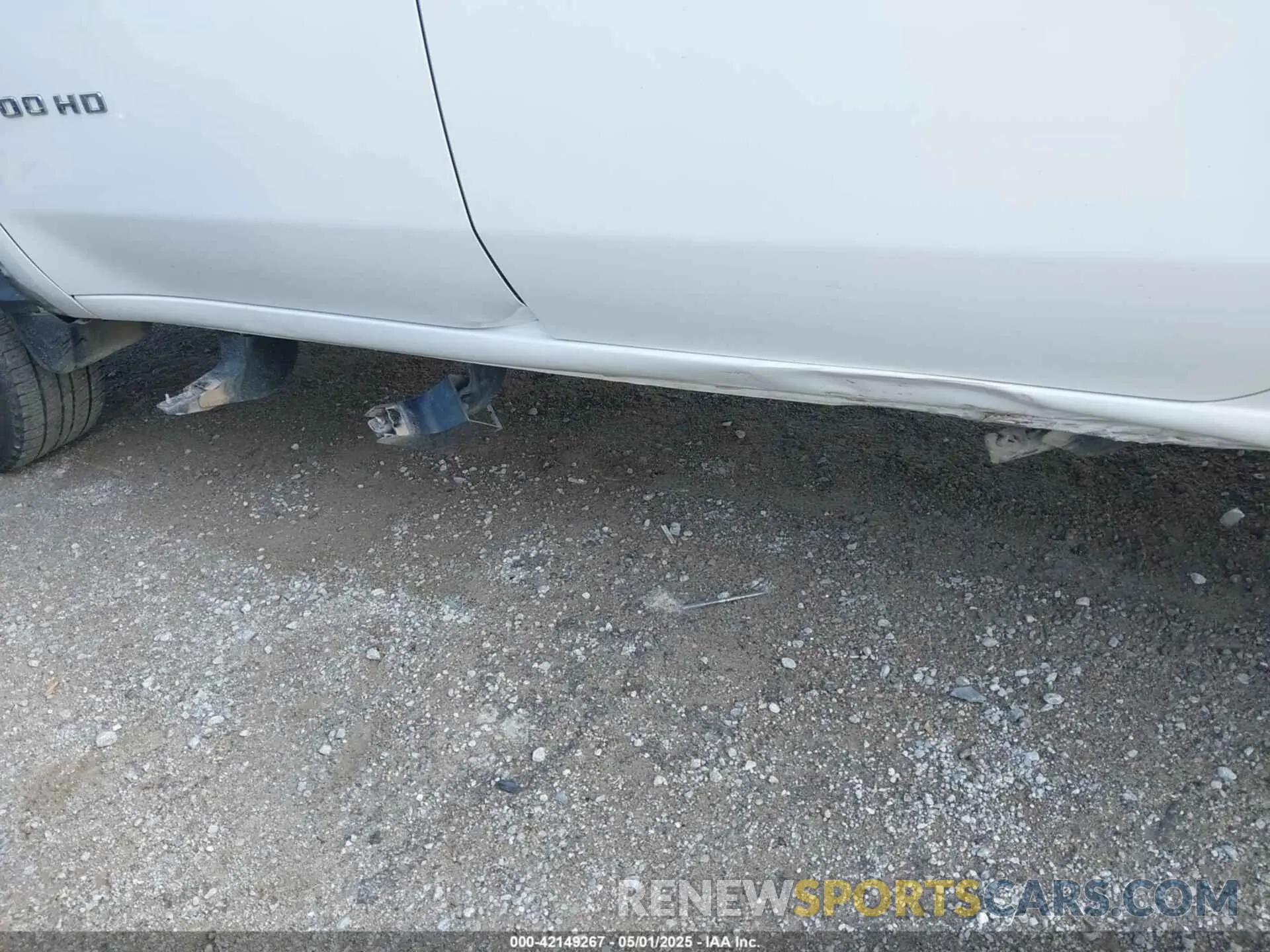 19 Photograph of a damaged car 2GC4YNE70P1730647 CHEVROLET SILVERADO 2500HD 2023