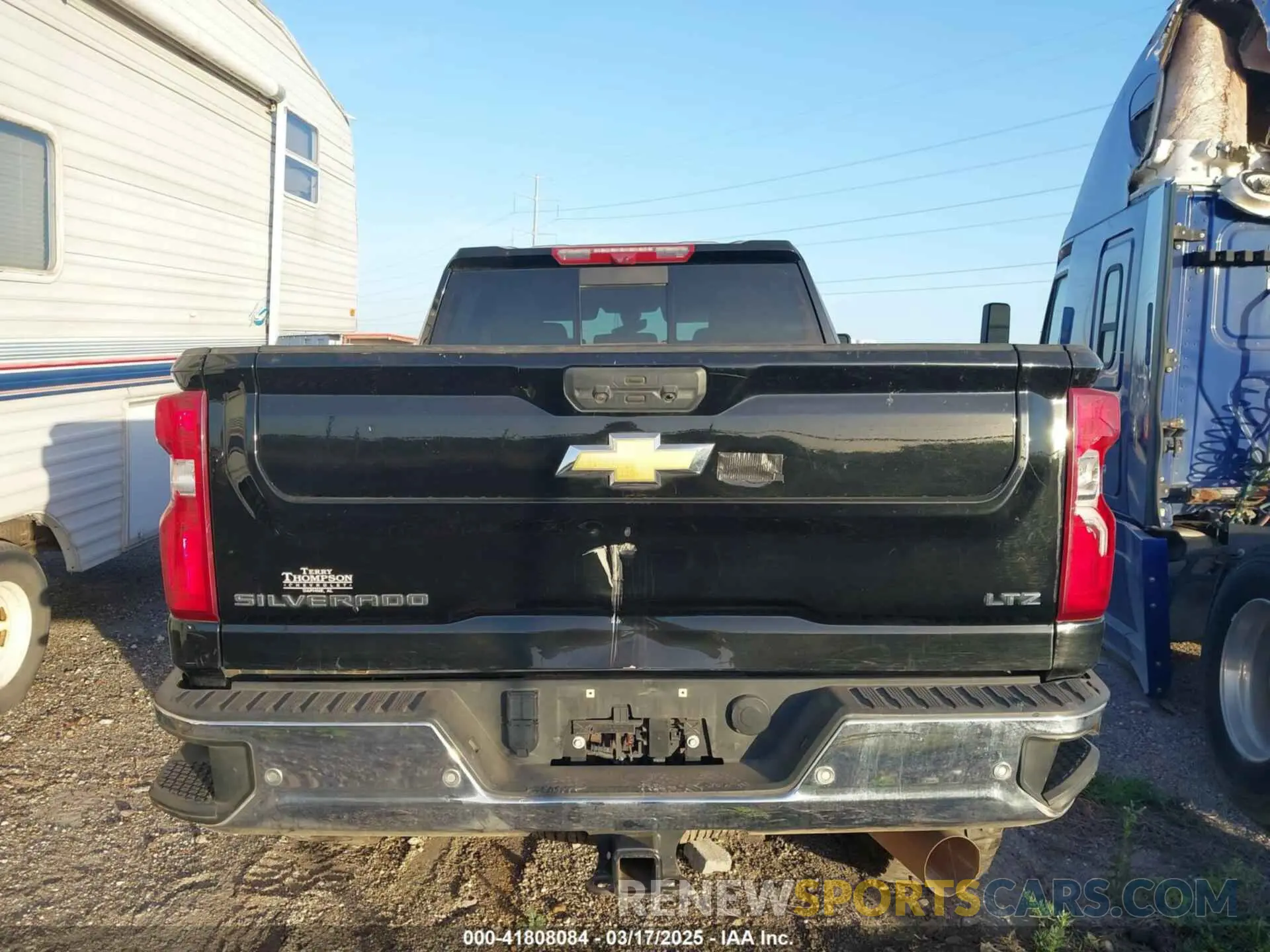16 Photograph of a damaged car 2GC4YPEY2P1700831 CHEVROLET SILVERADO 2500HD 2023