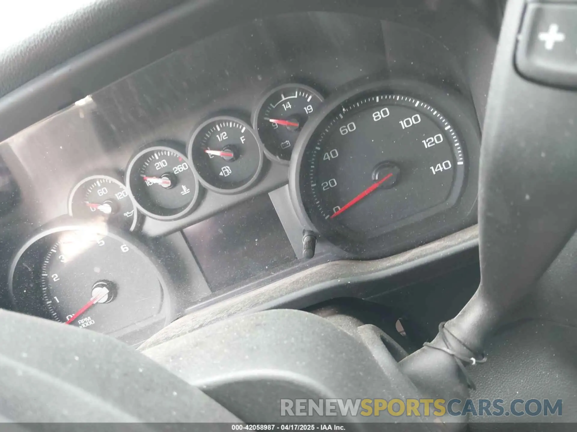 5 Photograph of a damaged car 1GB0WLE76RF290121 CHEVROLET SILVERADO 2500HD 2024