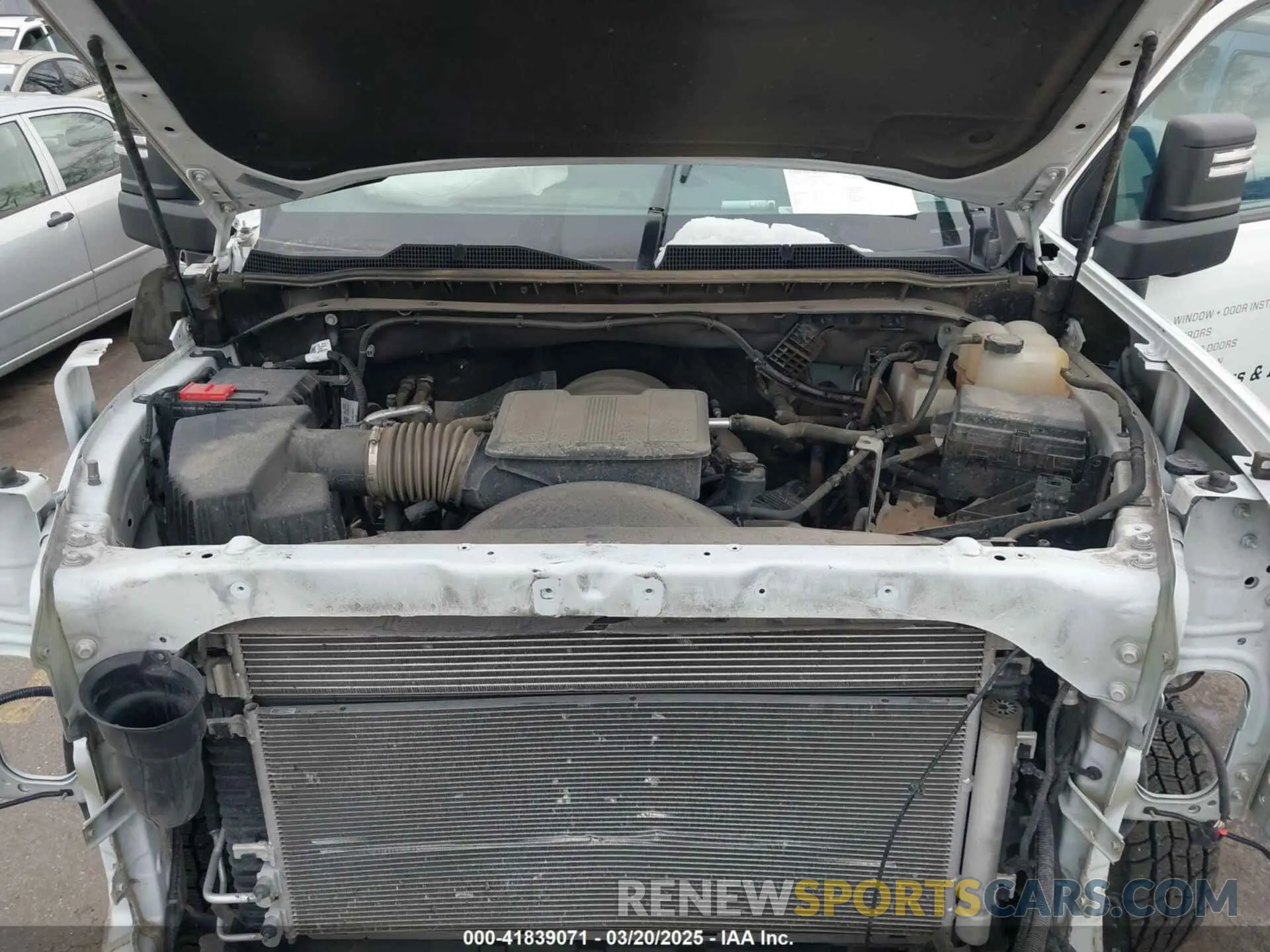 5 Photograph of a damaged car 1GC1YLE71RF232380 CHEVROLET SILVERADO 2500HD 2024