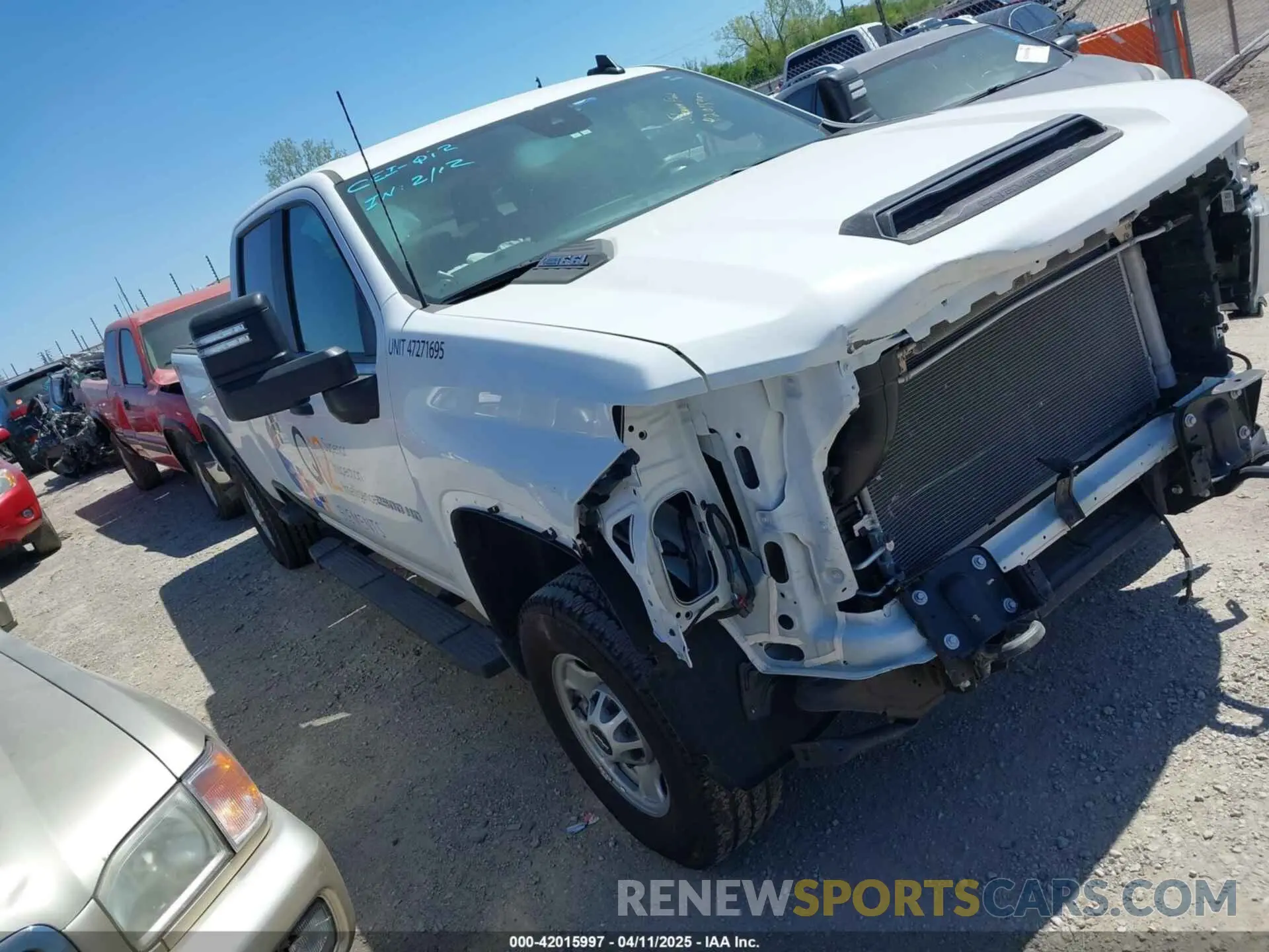 1 Photograph of a damaged car 1GC1YLE78RF457511 CHEVROLET SILVERADO 2500HD 2024