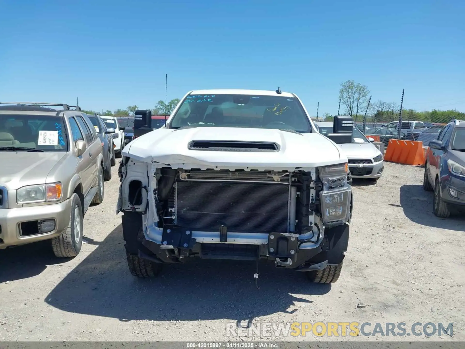 13 Photograph of a damaged car 1GC1YLE78RF457511 CHEVROLET SILVERADO 2500HD 2024