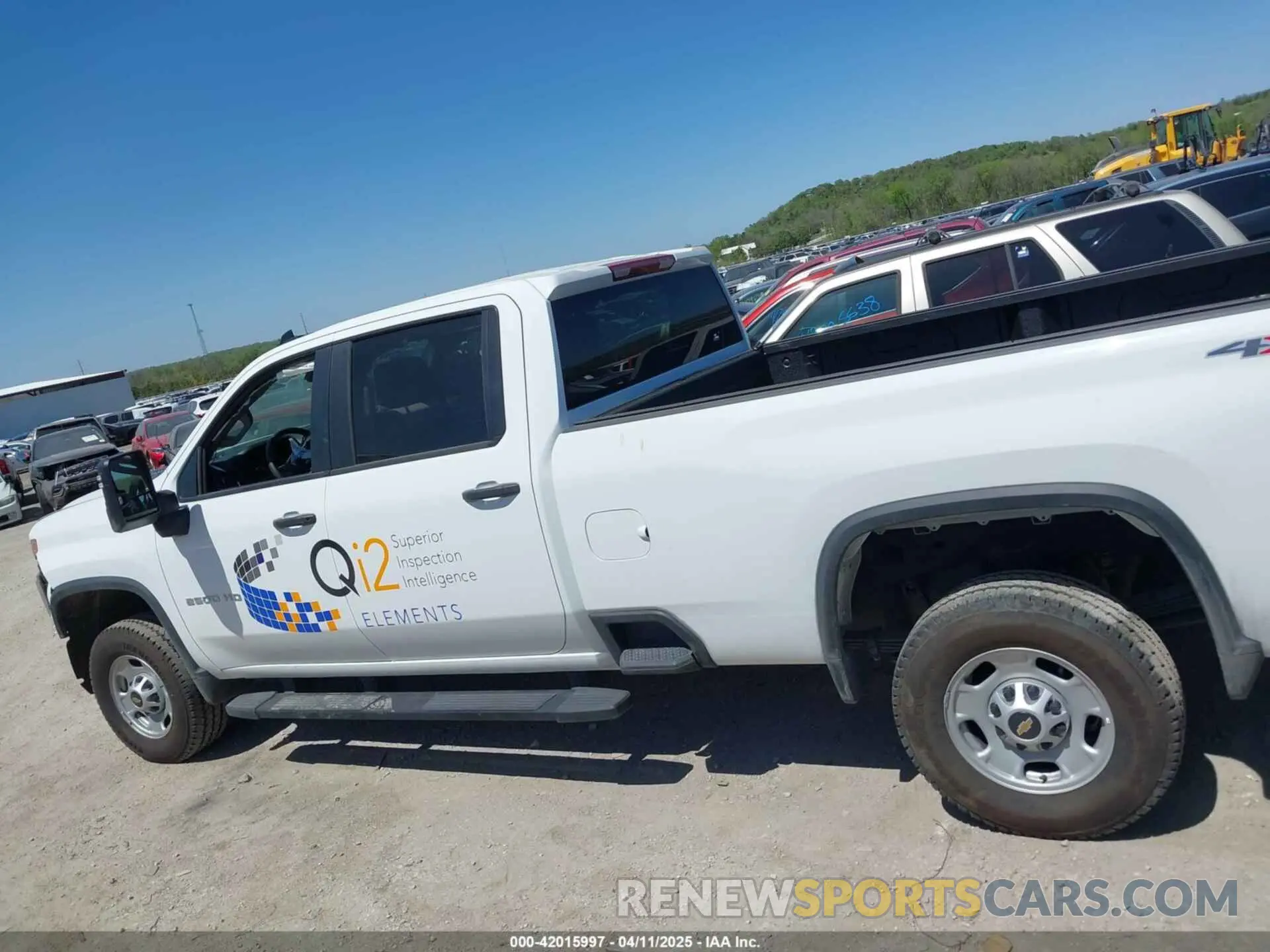 15 Photograph of a damaged car 1GC1YLE78RF457511 CHEVROLET SILVERADO 2500HD 2024