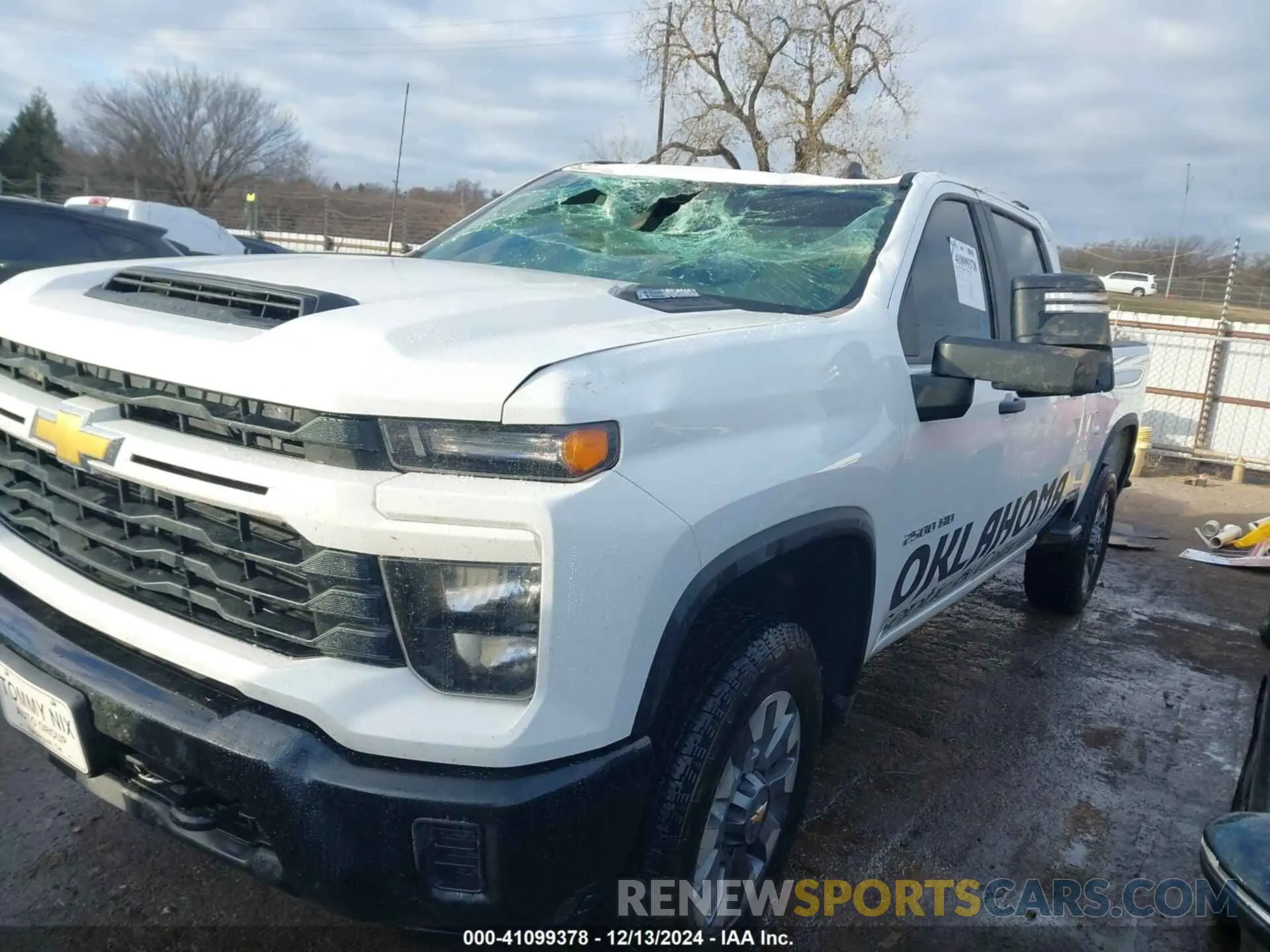 14 Photograph of a damaged car 1GC4YMEY1RF326691 CHEVROLET SILVERADO 2500HD 2024