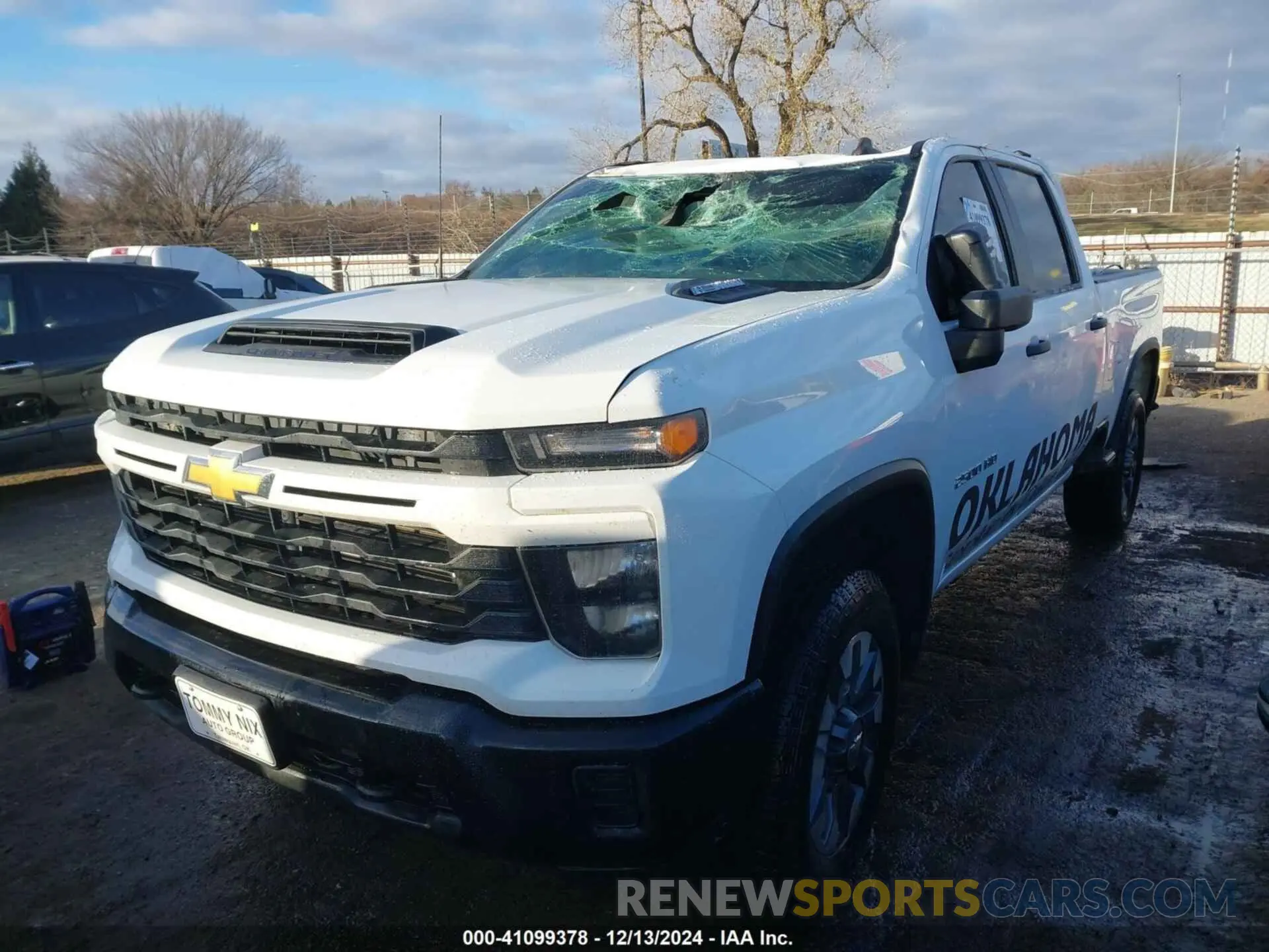 2 Photograph of a damaged car 1GC4YMEY1RF326691 CHEVROLET SILVERADO 2500HD 2024