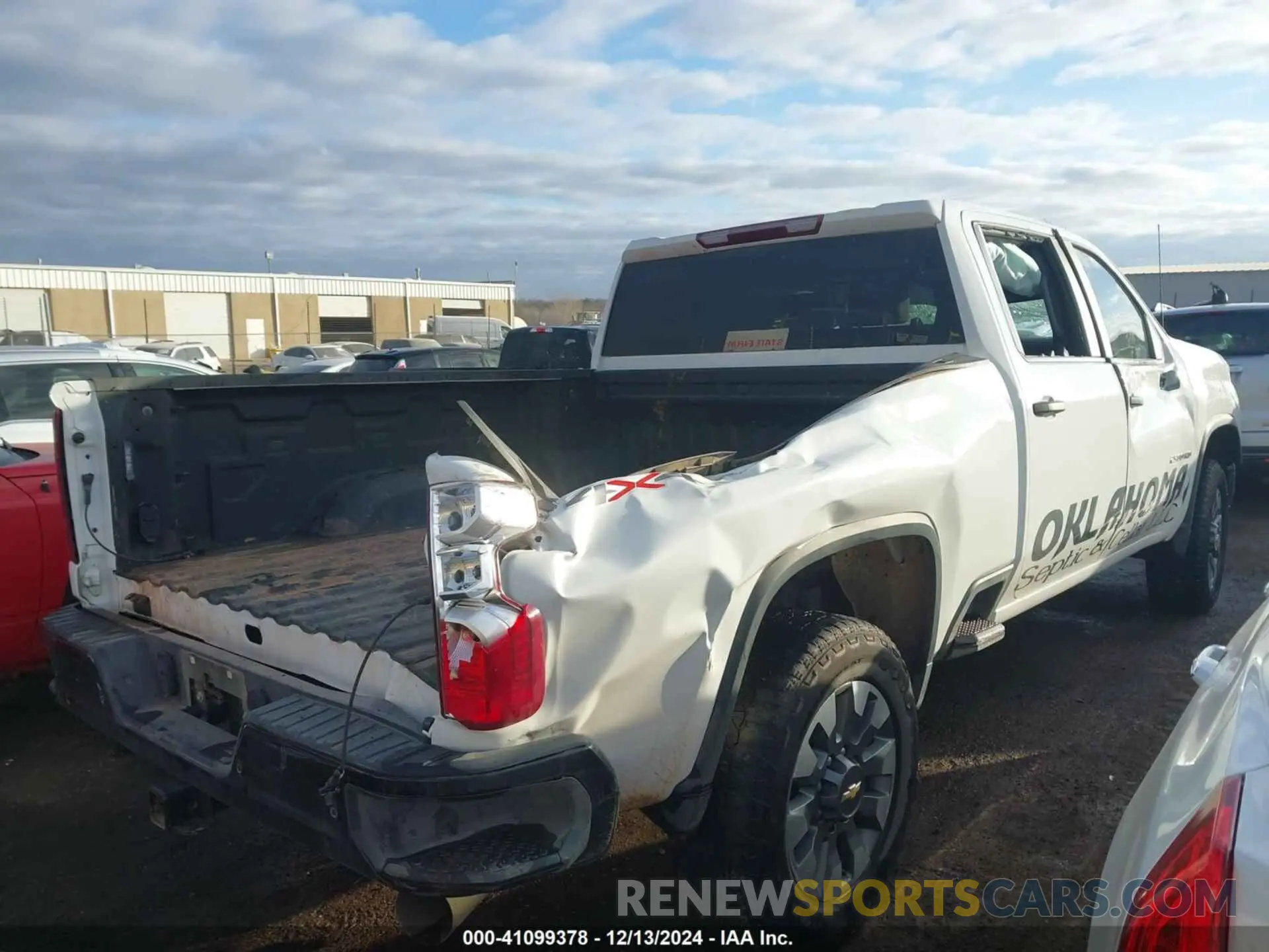 6 Photograph of a damaged car 1GC4YMEY1RF326691 CHEVROLET SILVERADO 2500HD 2024