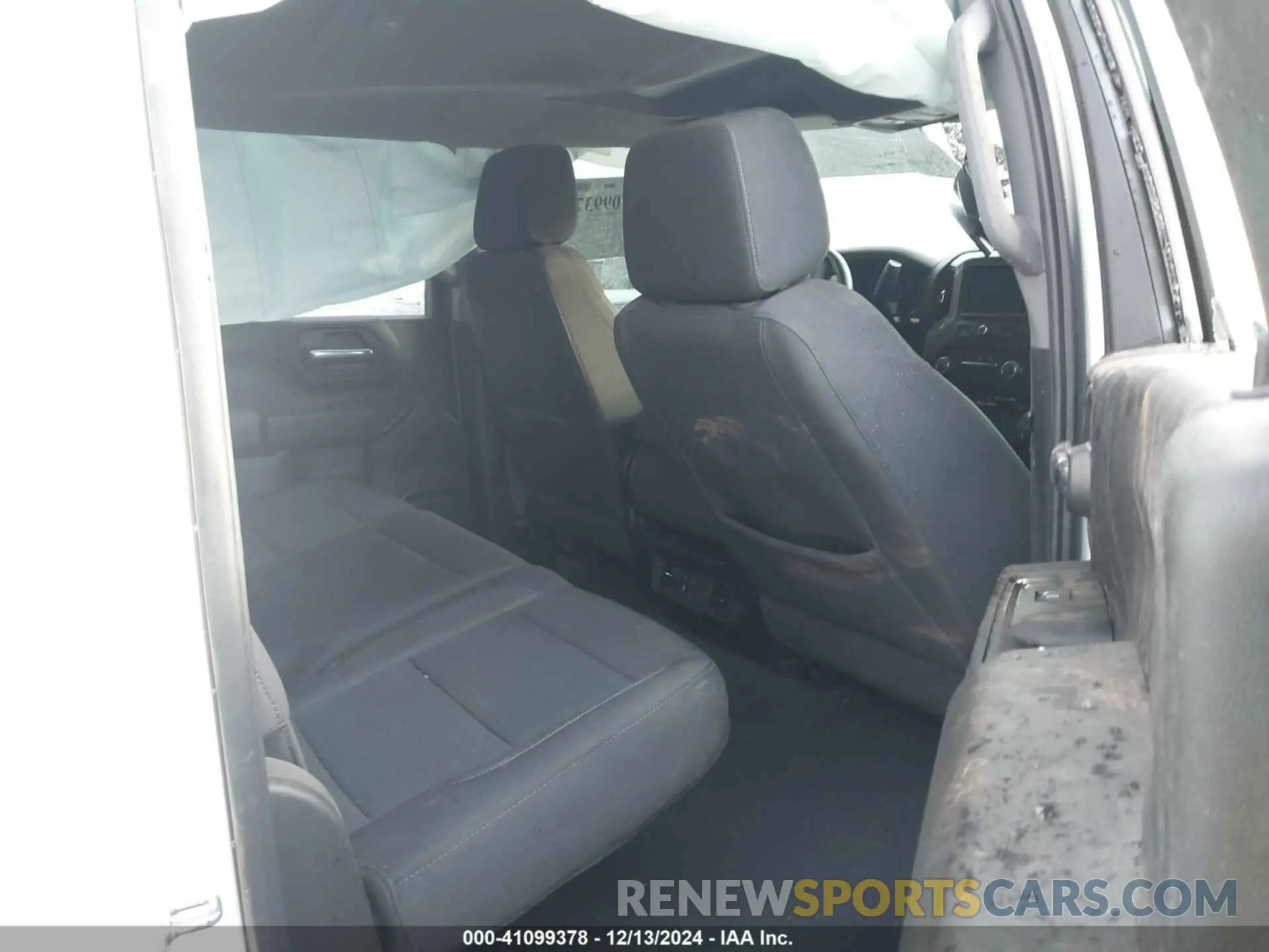 8 Photograph of a damaged car 1GC4YMEY1RF326691 CHEVROLET SILVERADO 2500HD 2024