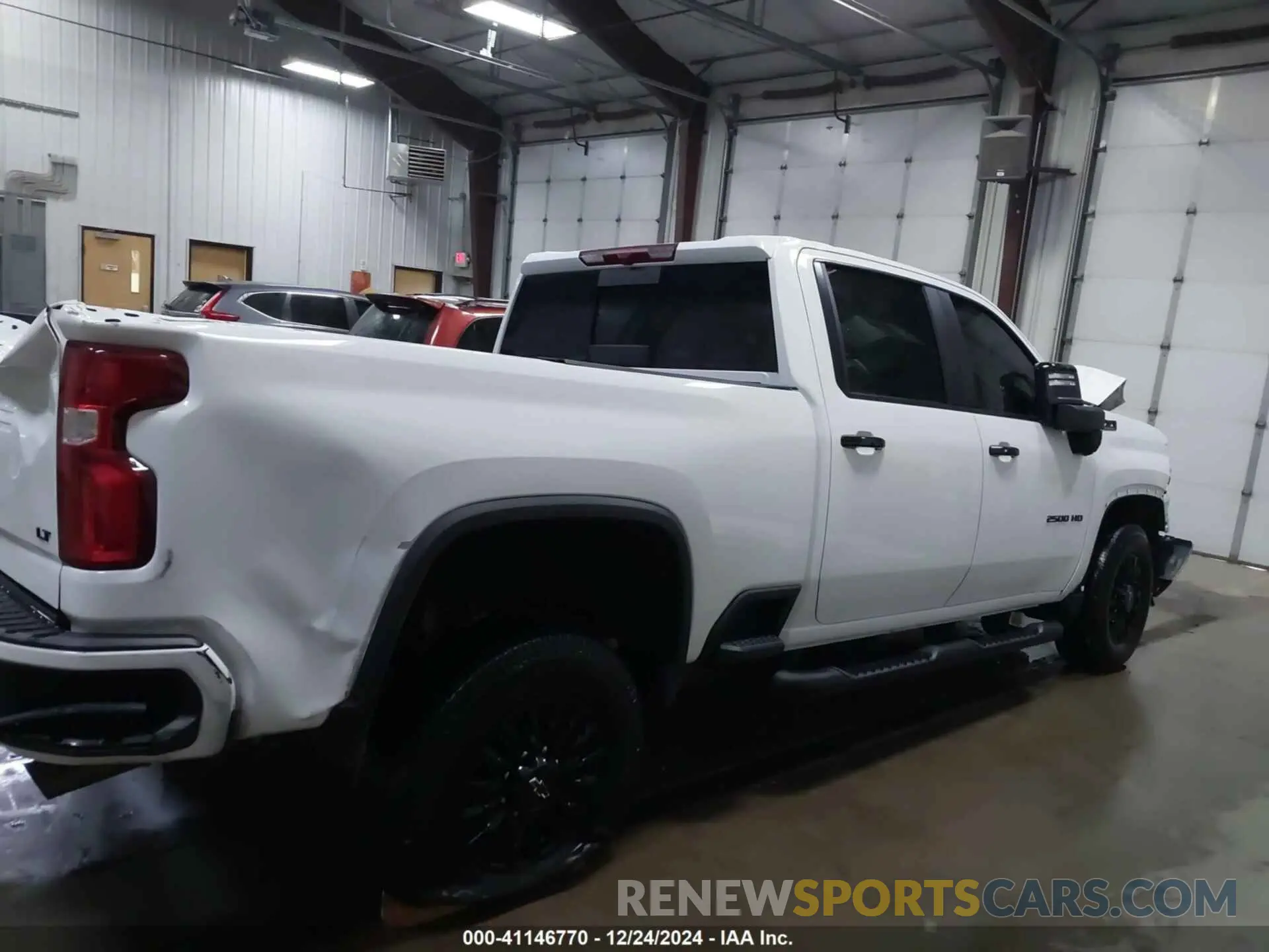 12 Photograph of a damaged car 1GC4YNE72RF203060 CHEVROLET SILVERADO 2500HD 2024