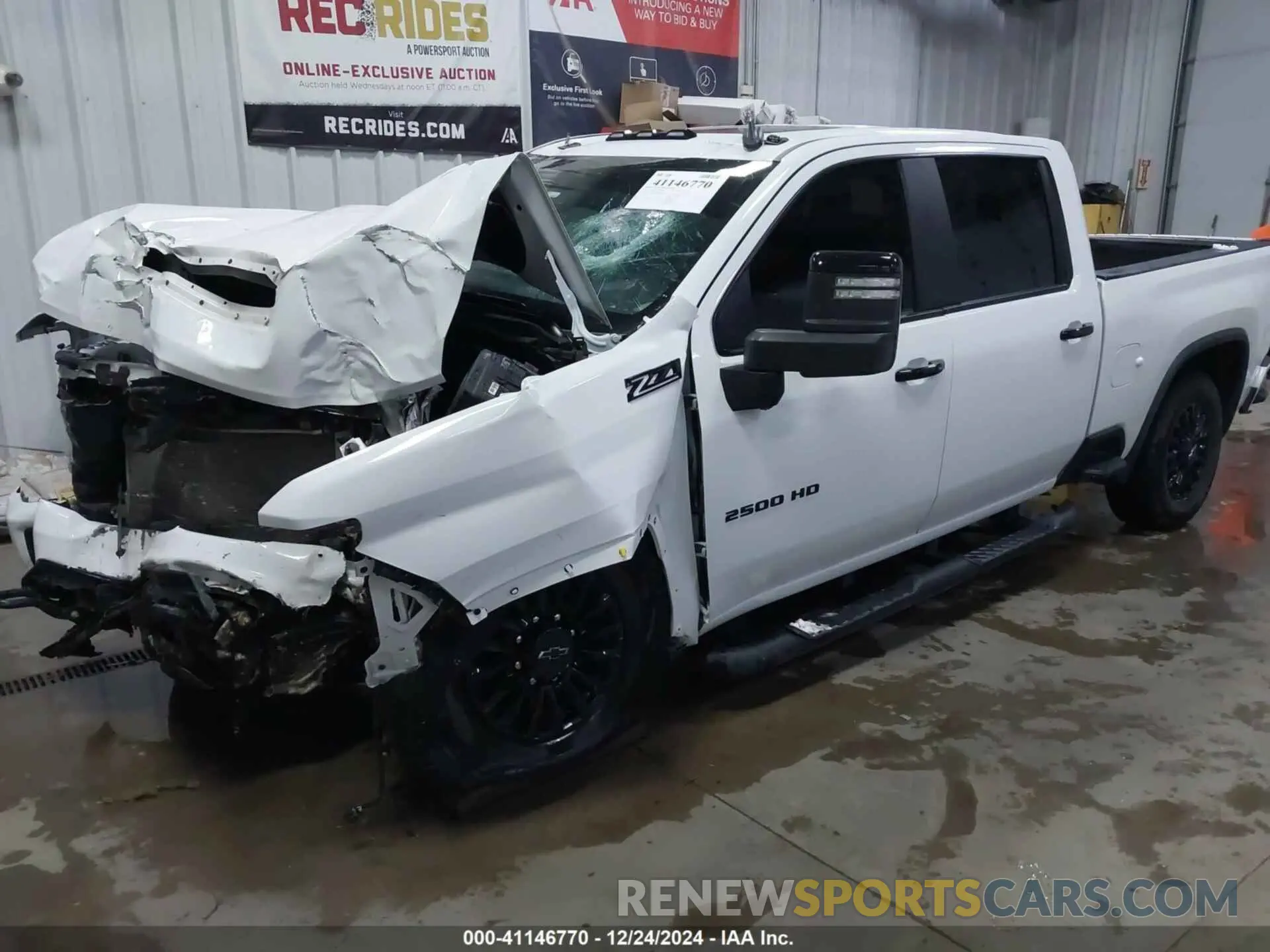 2 Photograph of a damaged car 1GC4YNE72RF203060 CHEVROLET SILVERADO 2500HD 2024