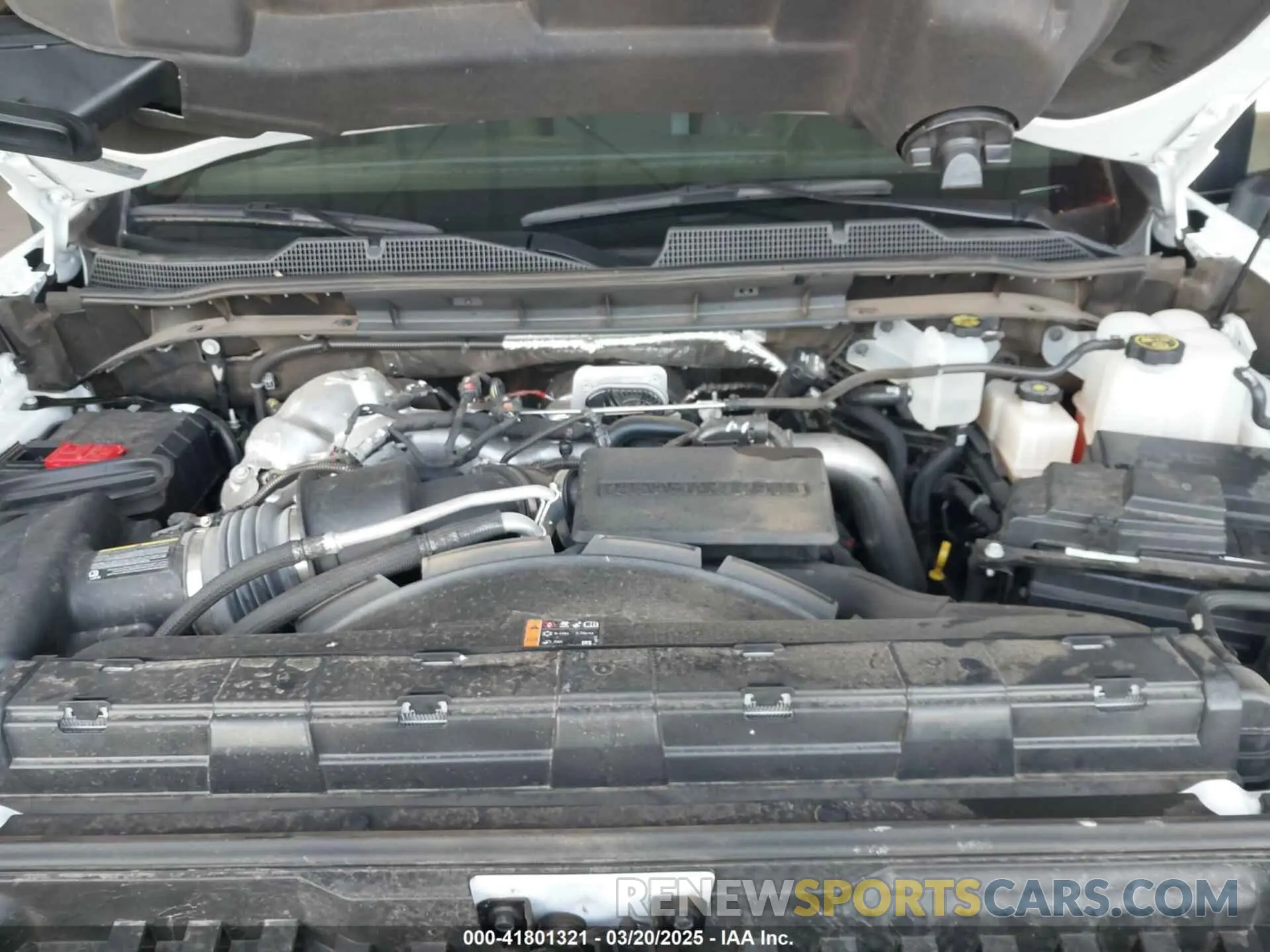9 Photograph of a damaged car 1GC4YNEY2RF195437 CHEVROLET SILVERADO 2500HD 2024