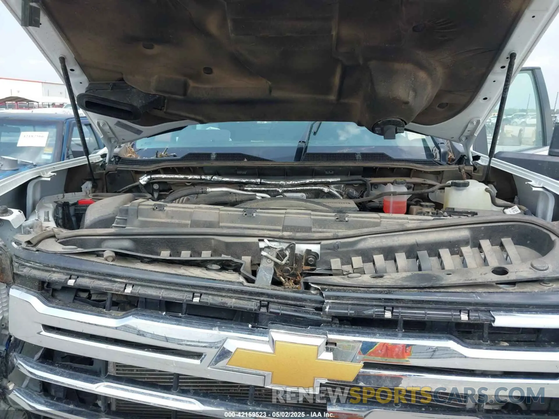 10 Photograph of a damaged car 1GC4YPEY1RF172534 CHEVROLET SILVERADO 2500HD 2024