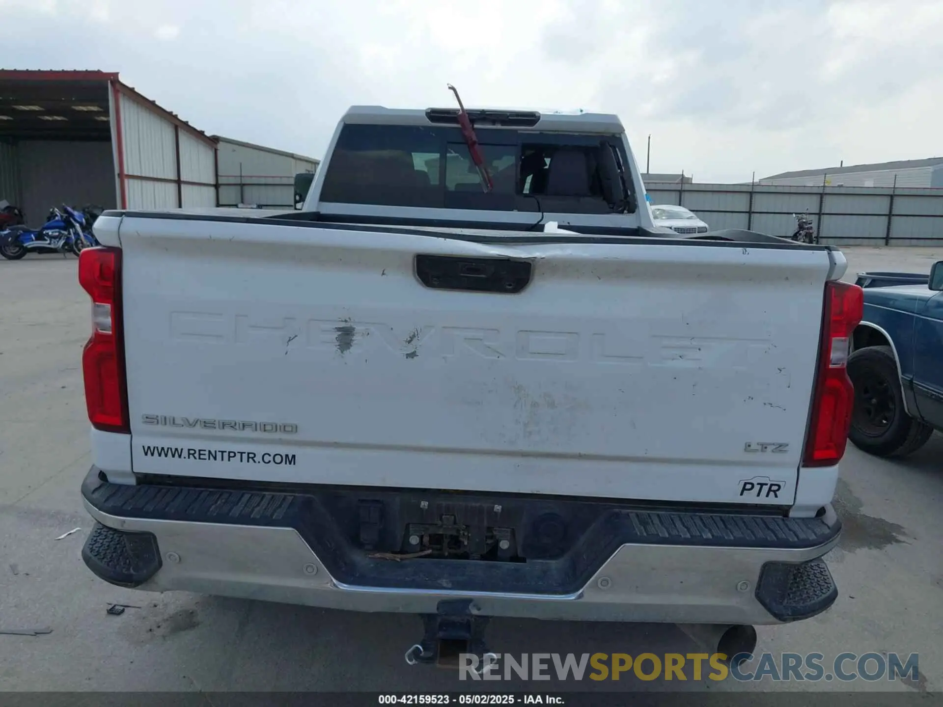 15 Photograph of a damaged car 1GC4YPEY1RF172534 CHEVROLET SILVERADO 2500HD 2024