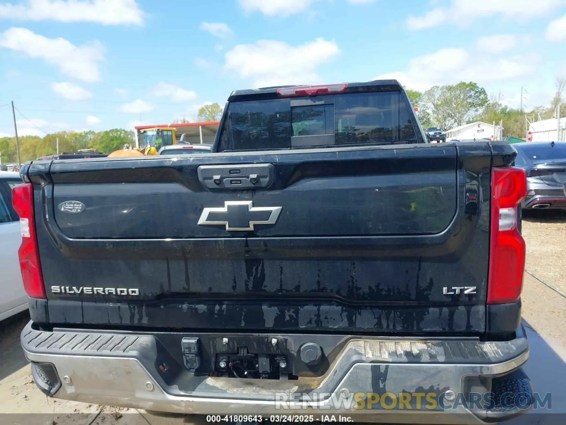 16 Photograph of a damaged car 1GC4YPEY6RF191094 CHEVROLET SILVERADO 2500HD 2024