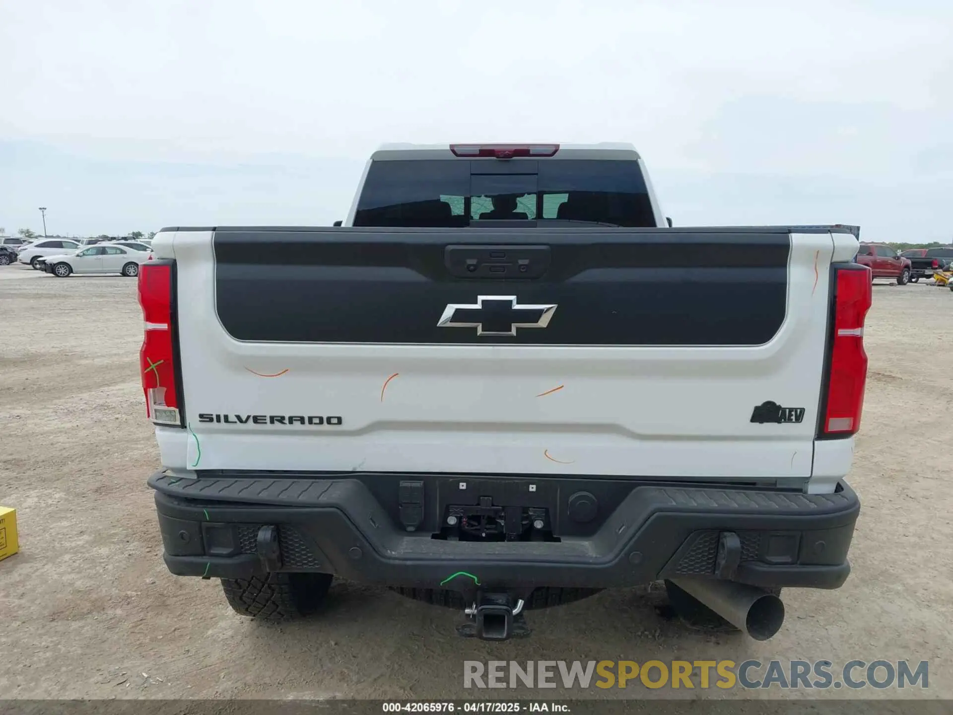 15 Photograph of a damaged car 1GC4YYEY9RF440980 CHEVROLET SILVERADO 2500HD 2024