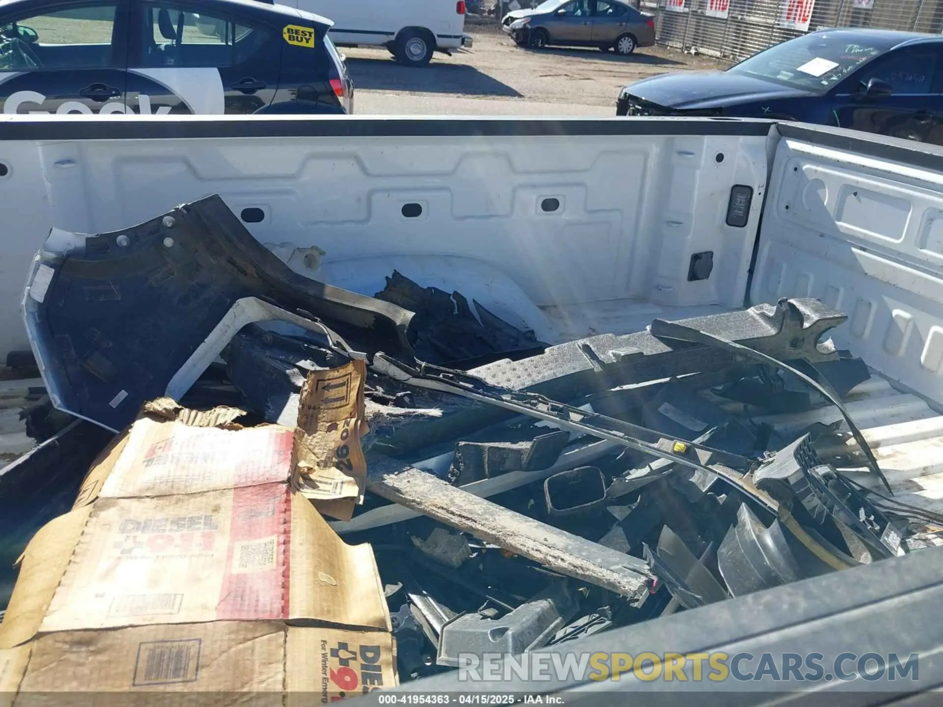 12 Photograph of a damaged car 2GC1YME76R1179916 CHEVROLET SILVERADO 2500HD 2024