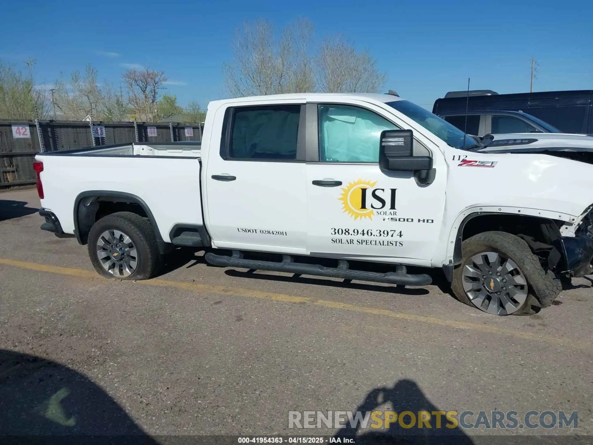 14 Photograph of a damaged car 2GC1YME76R1179916 CHEVROLET SILVERADO 2500HD 2024