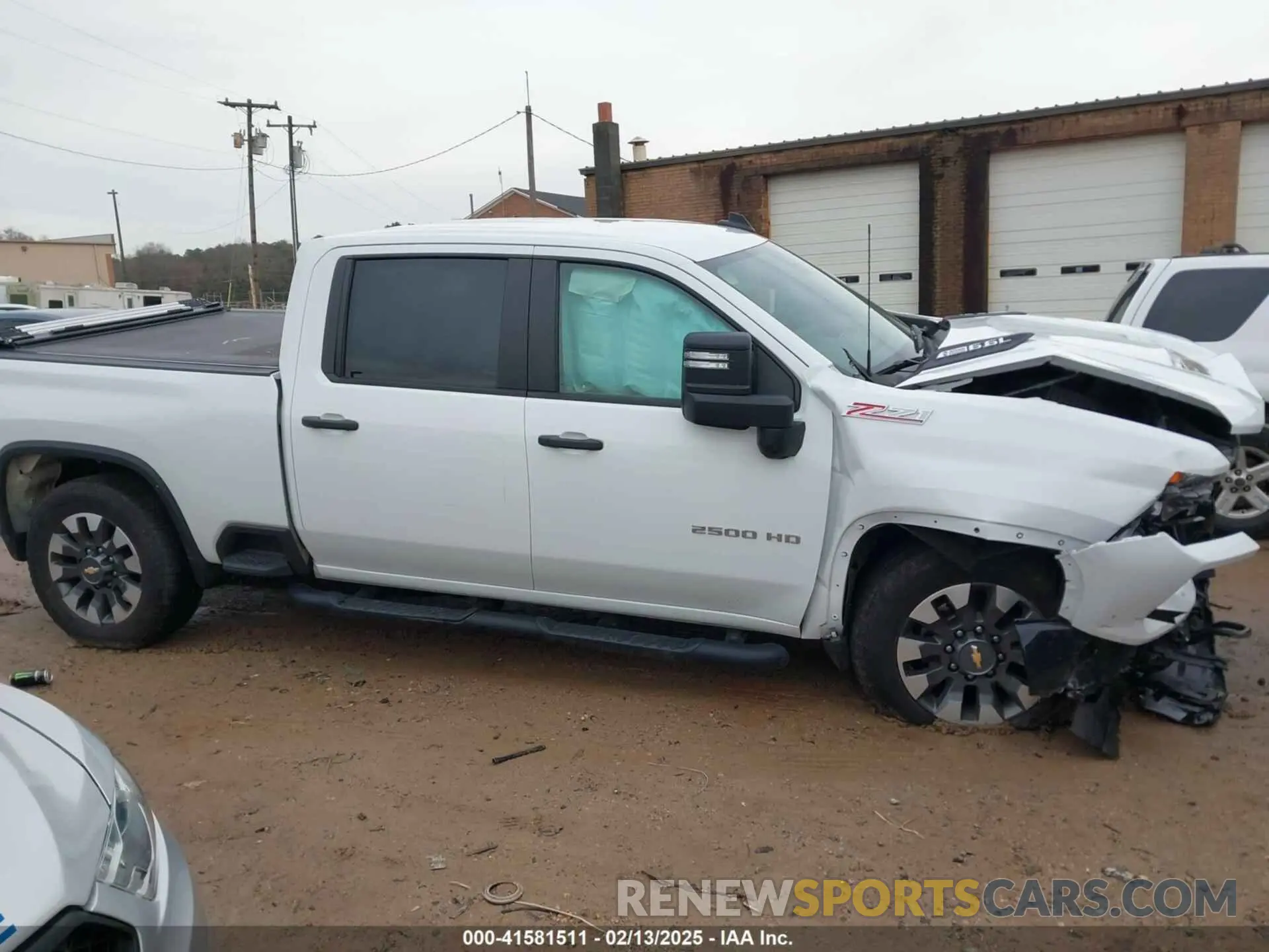 13 Photograph of a damaged car 2GC4YME70R1119546 CHEVROLET SILVERADO 2500HD 2024