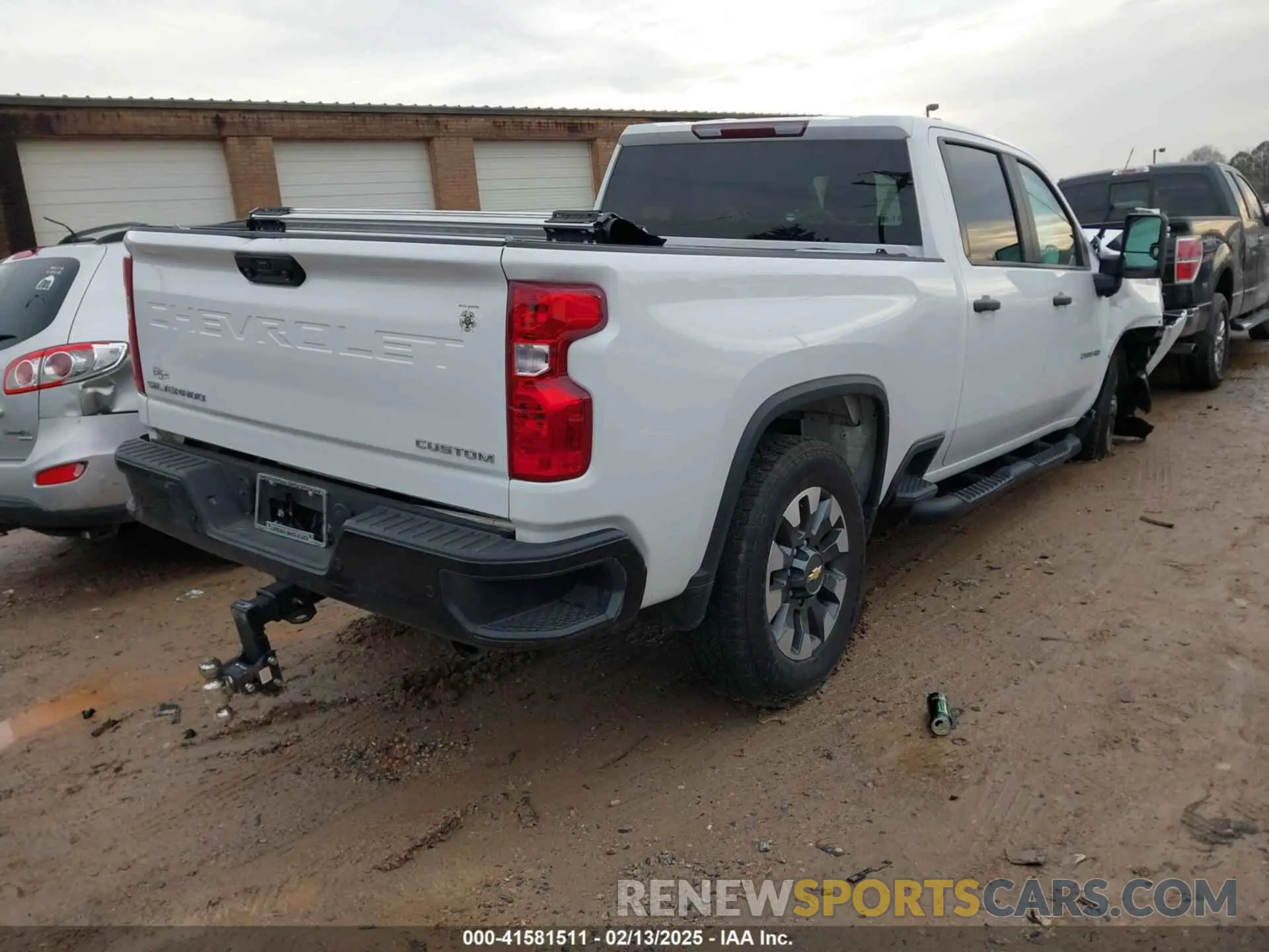 4 Photograph of a damaged car 2GC4YME70R1119546 CHEVROLET SILVERADO 2500HD 2024