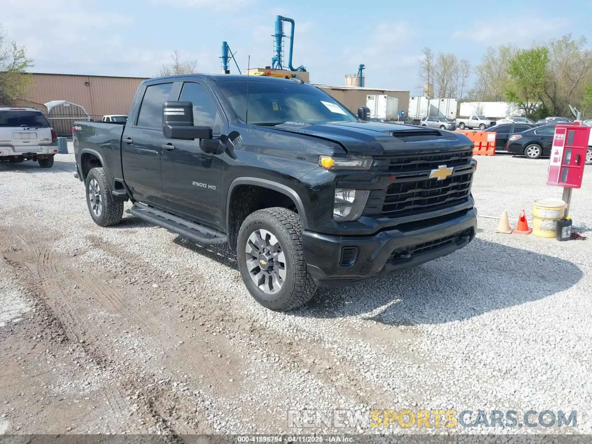 1 Photograph of a damaged car 2GC4YME70R1202801 CHEVROLET SILVERADO 2500HD 2024
