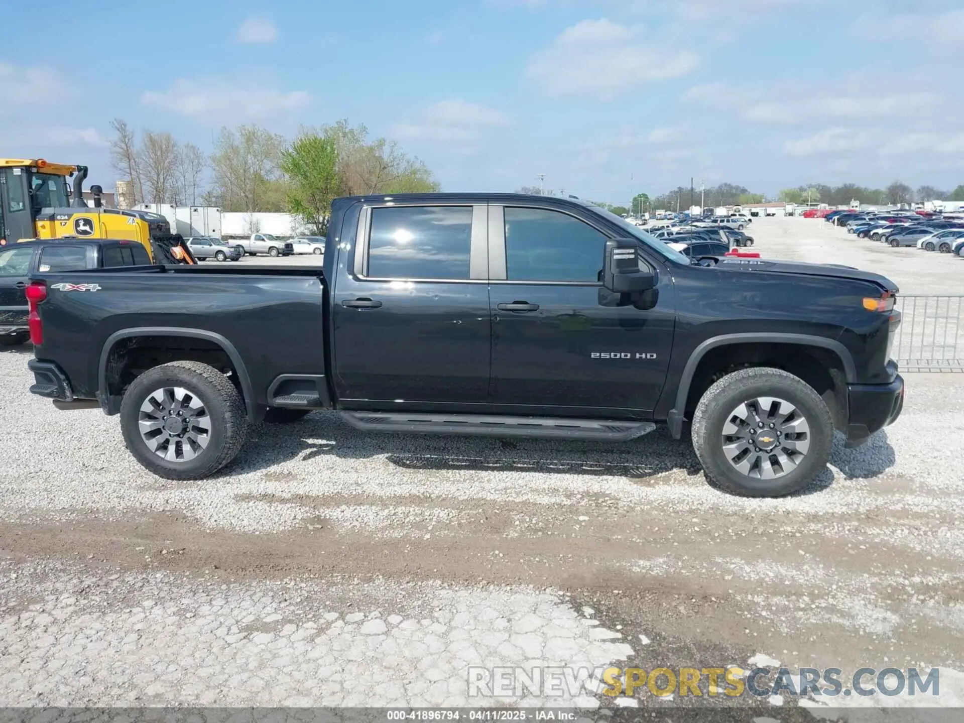 13 Photograph of a damaged car 2GC4YME70R1202801 CHEVROLET SILVERADO 2500HD 2024