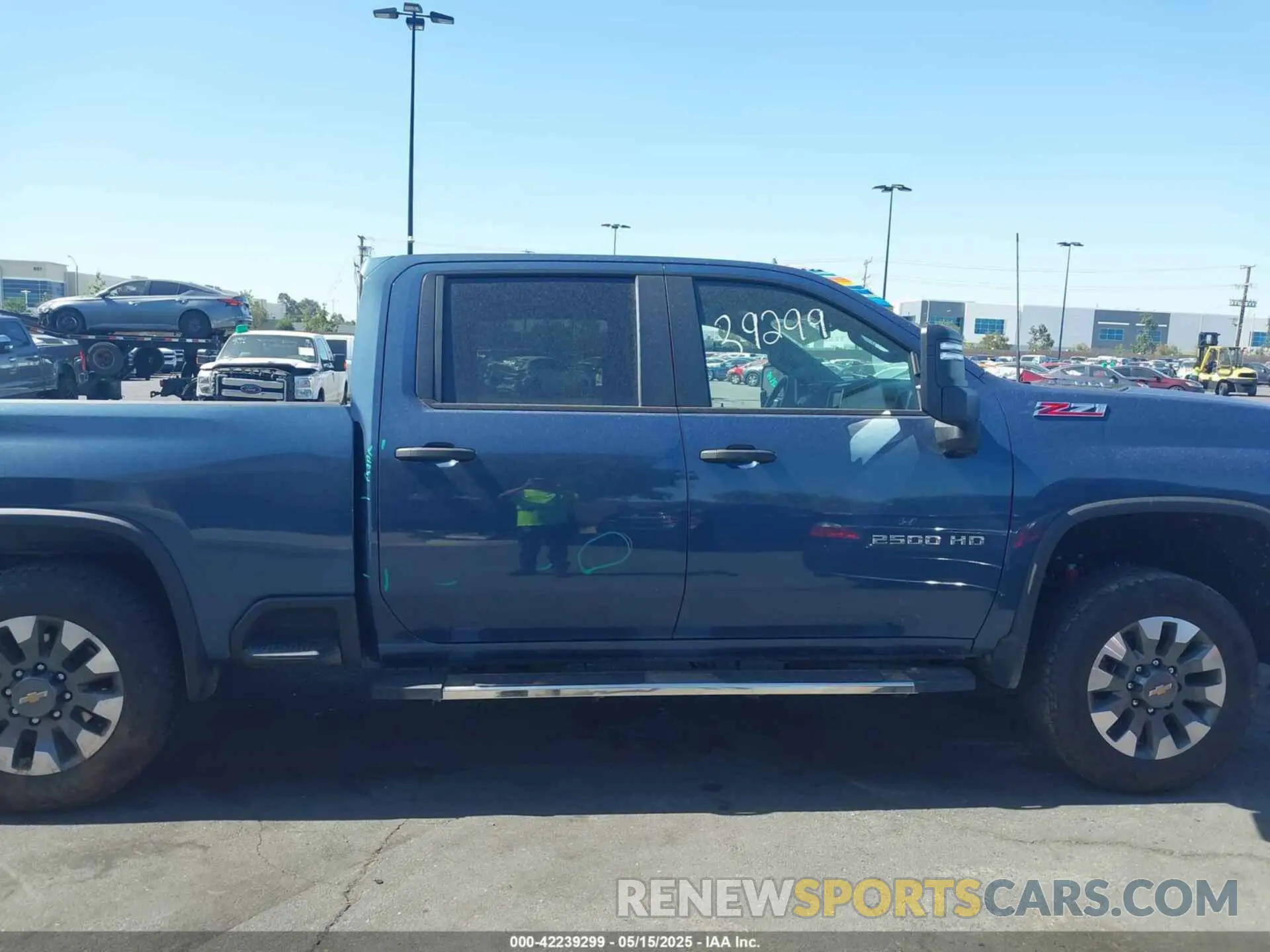 13 Photograph of a damaged car 2GC4YME77R1198889 CHEVROLET SILVERADO 2500HD 2024