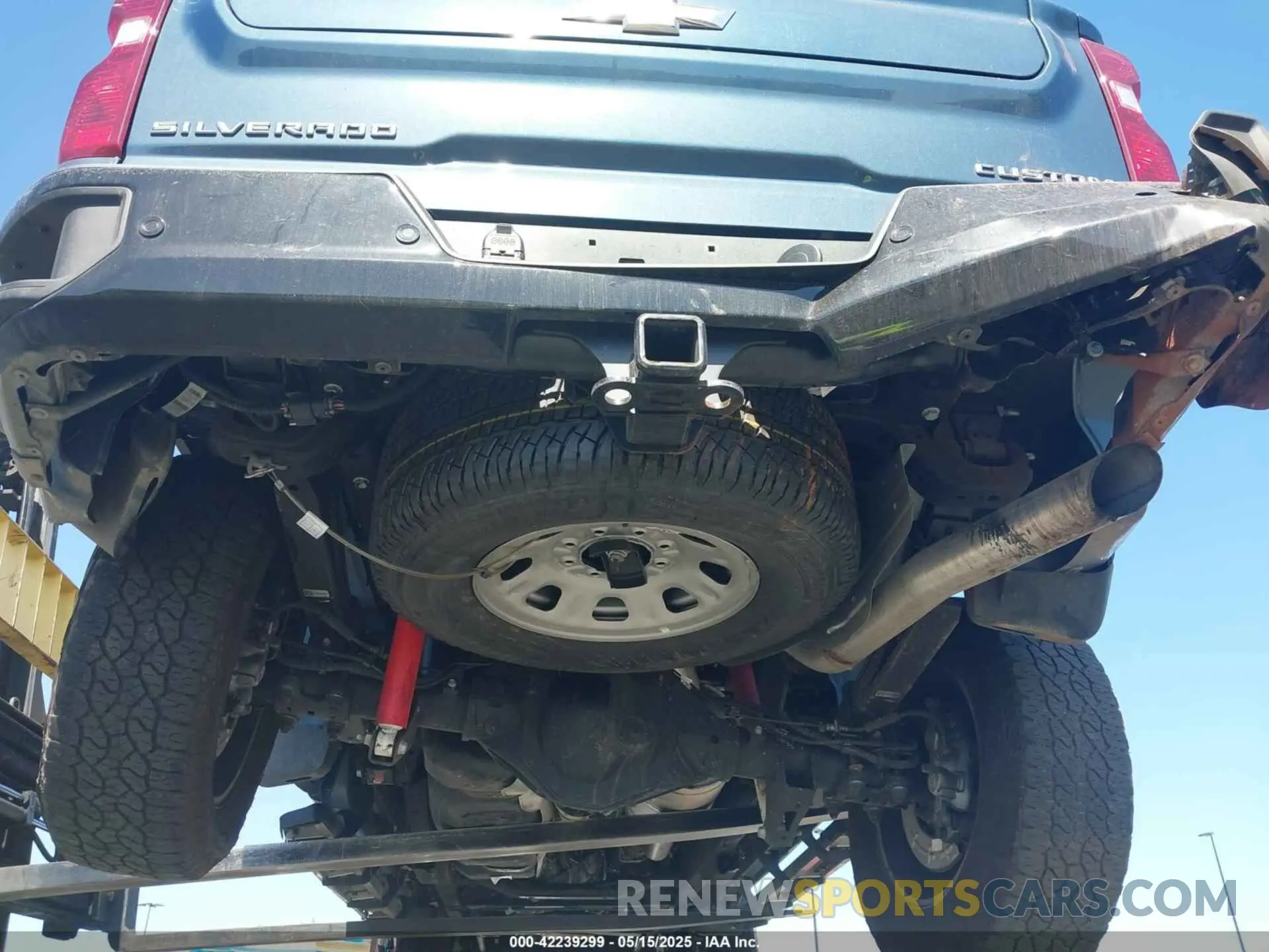 18 Photograph of a damaged car 2GC4YME77R1198889 CHEVROLET SILVERADO 2500HD 2024