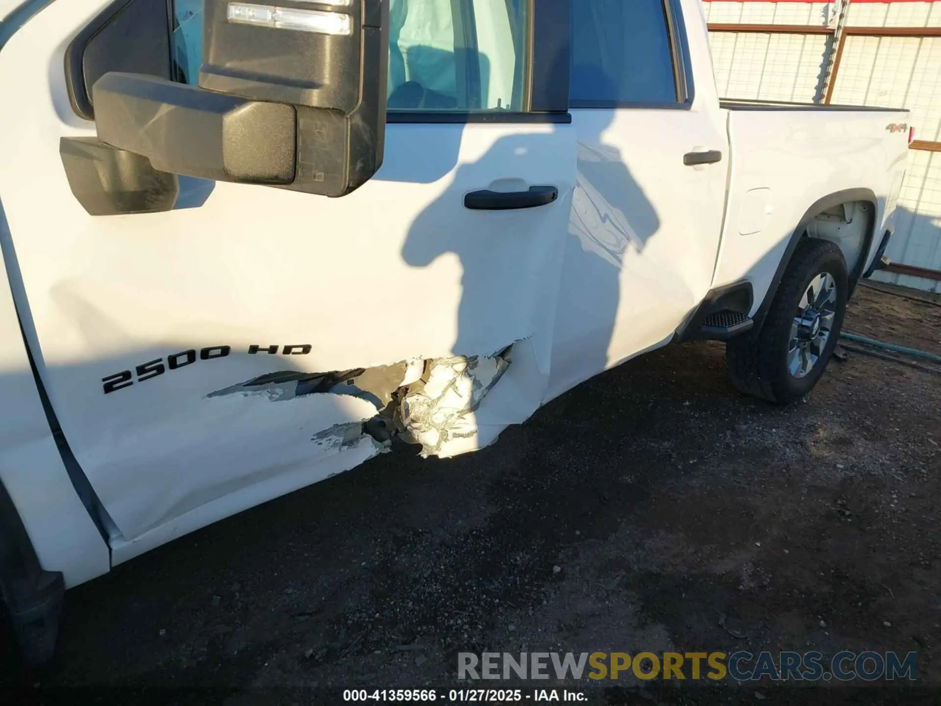 11 Photograph of a damaged car 2GC4YME7XR1115147 CHEVROLET SILVERADO 2500HD 2024
