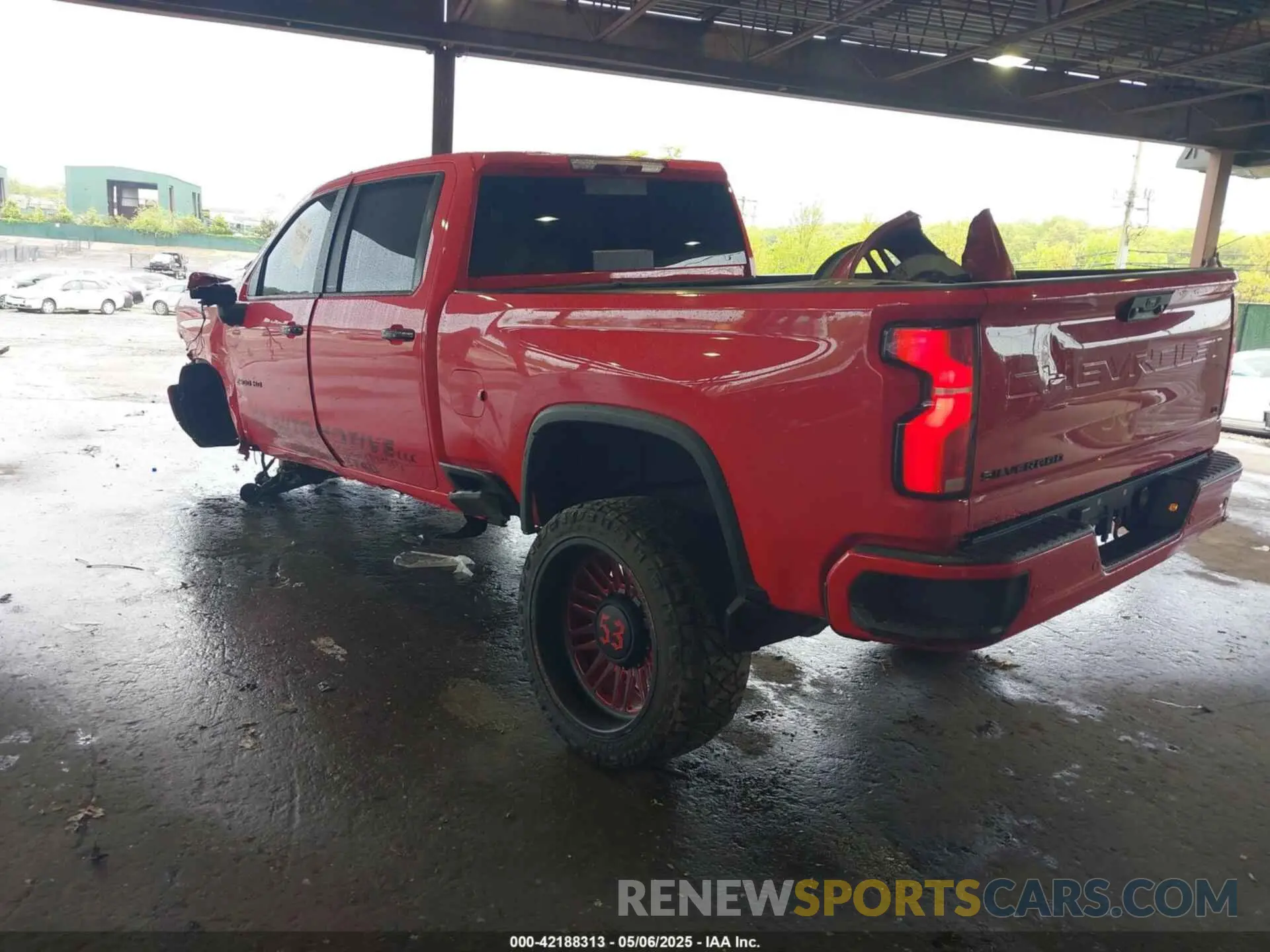 3 Photograph of a damaged car 2GC4YNE75R1237713 CHEVROLET SILVERADO 2500HD 2024