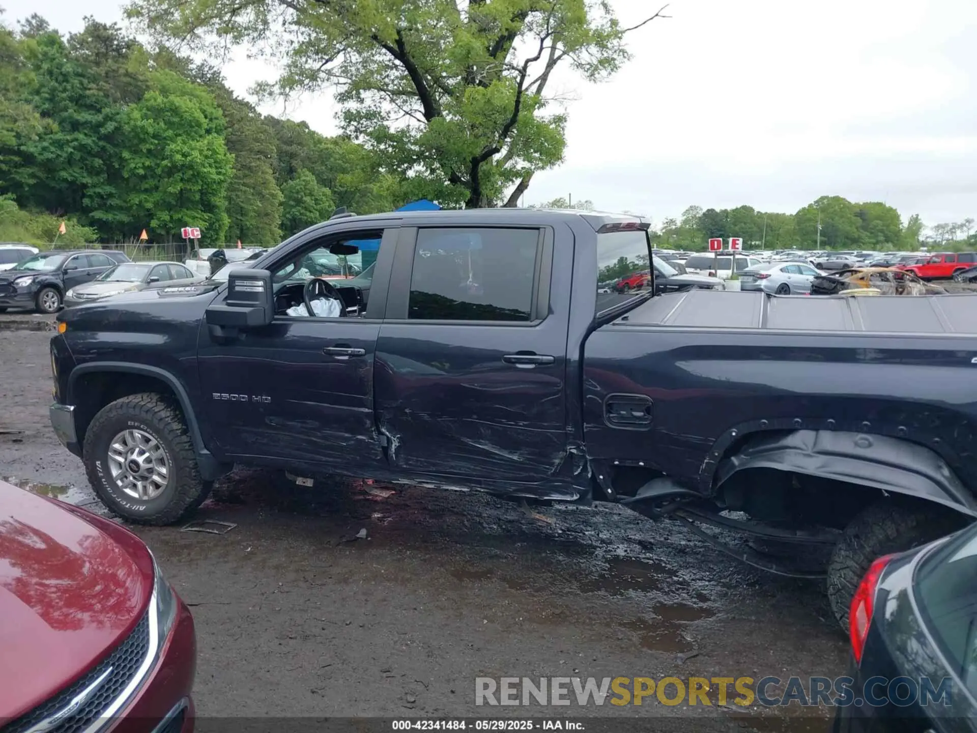 14 Photograph of a damaged car 2GC4YNE77R1108226 CHEVROLET SILVERADO 2500HD 2024