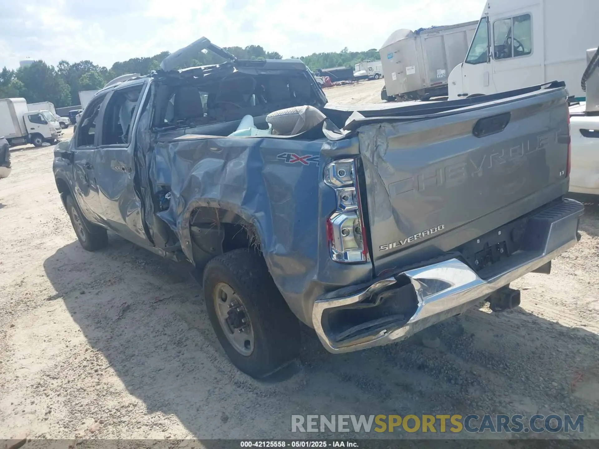 3 Photograph of a damaged car 2GC4YNEY3R1116767 CHEVROLET SILVERADO 2500HD 2024