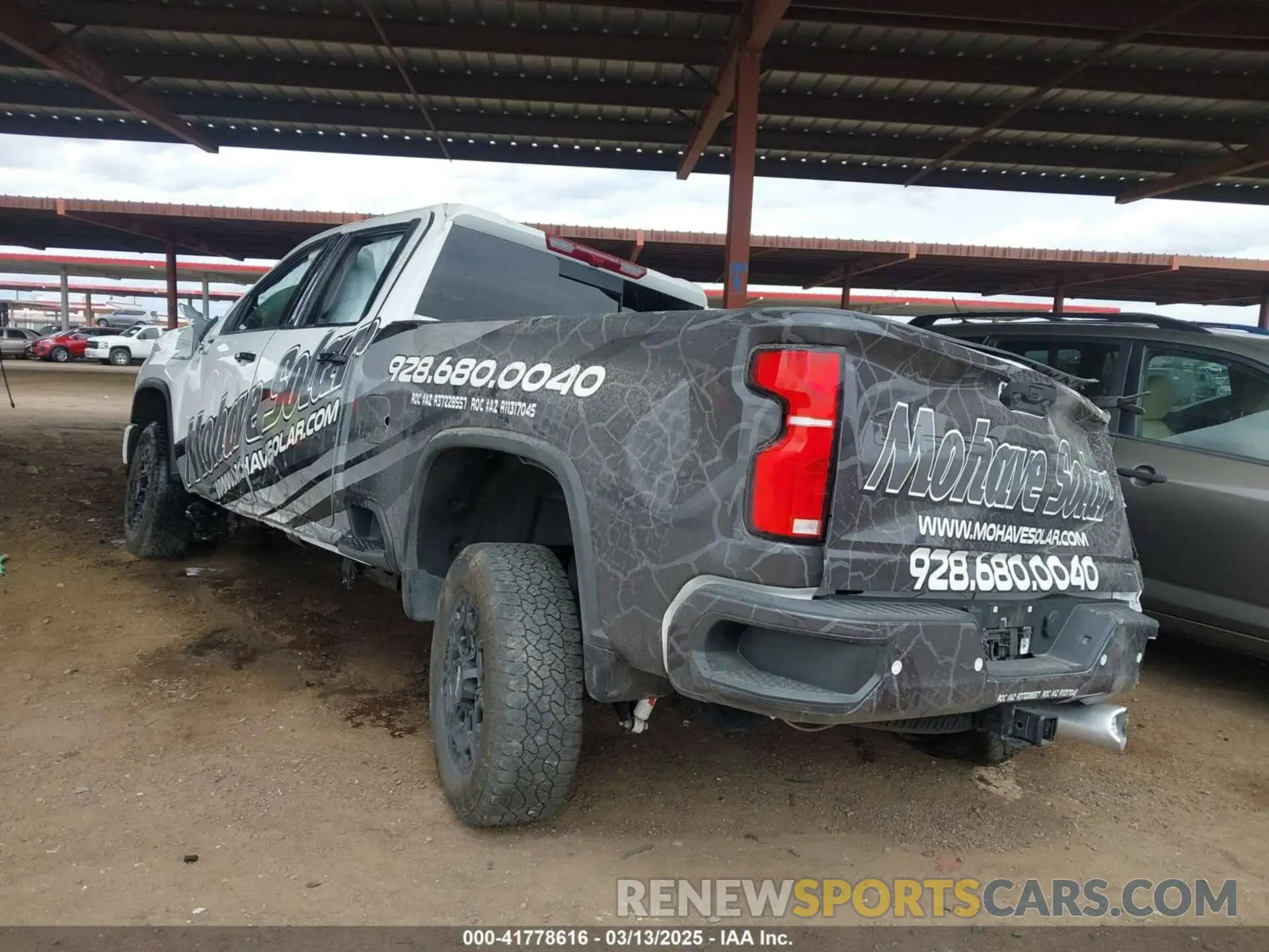 3 Photograph of a damaged car 2GC4YPEY6R1259000 CHEVROLET SILVERADO 2500HD 2024