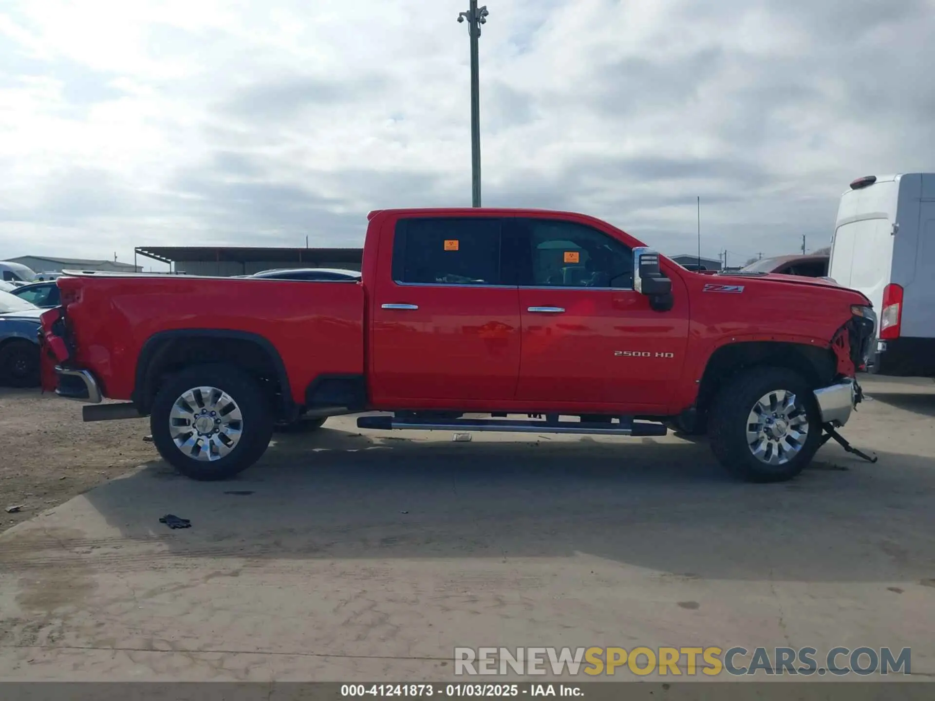 12 Photograph of a damaged car 2GC4YPEY9R1102030 CHEVROLET SILVERADO 2500HD 2024