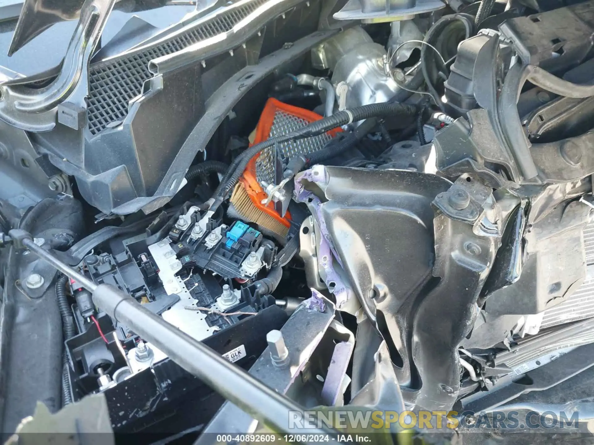 16 Photograph of a damaged car 2GC4YREY2R1109932 CHEVROLET SILVERADO 2500HD 2024