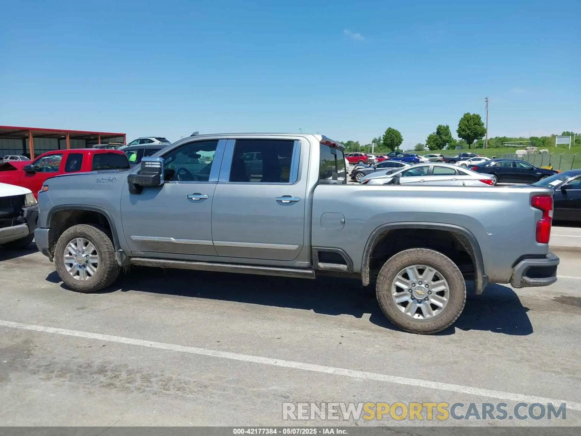 15 Photograph of a damaged car 2GC4YREY5R1176511 CHEVROLET SILVERADO 2500HD 2024