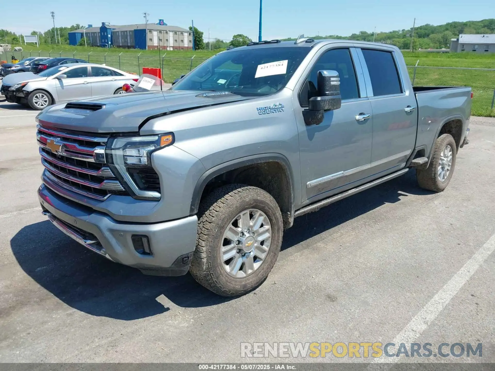 2 Photograph of a damaged car 2GC4YREY5R1176511 CHEVROLET SILVERADO 2500HD 2024