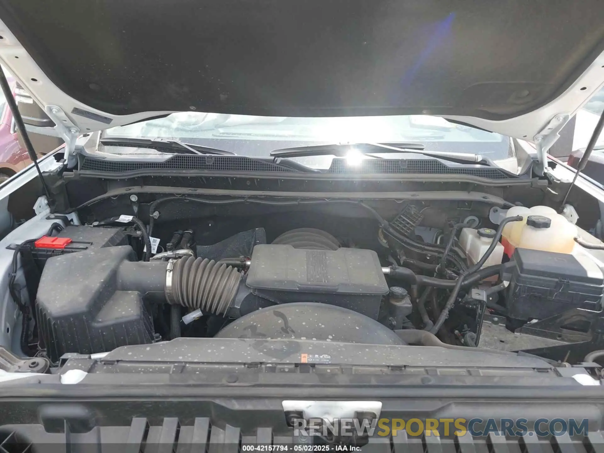 10 Photograph of a damaged car 1GC4ALE70SF100993 CHEVROLET SILVERADO 2500HD 2025