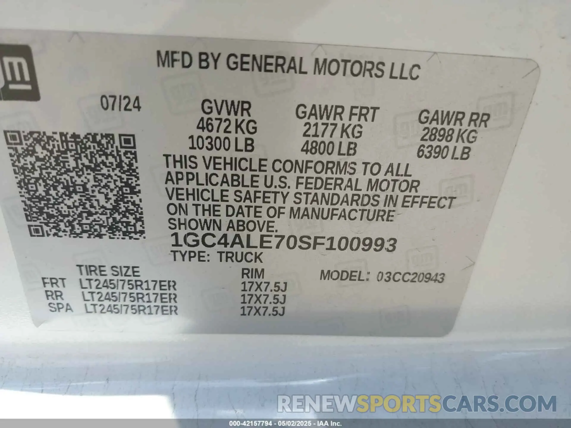 9 Photograph of a damaged car 1GC4ALE70SF100993 CHEVROLET SILVERADO 2500HD 2025