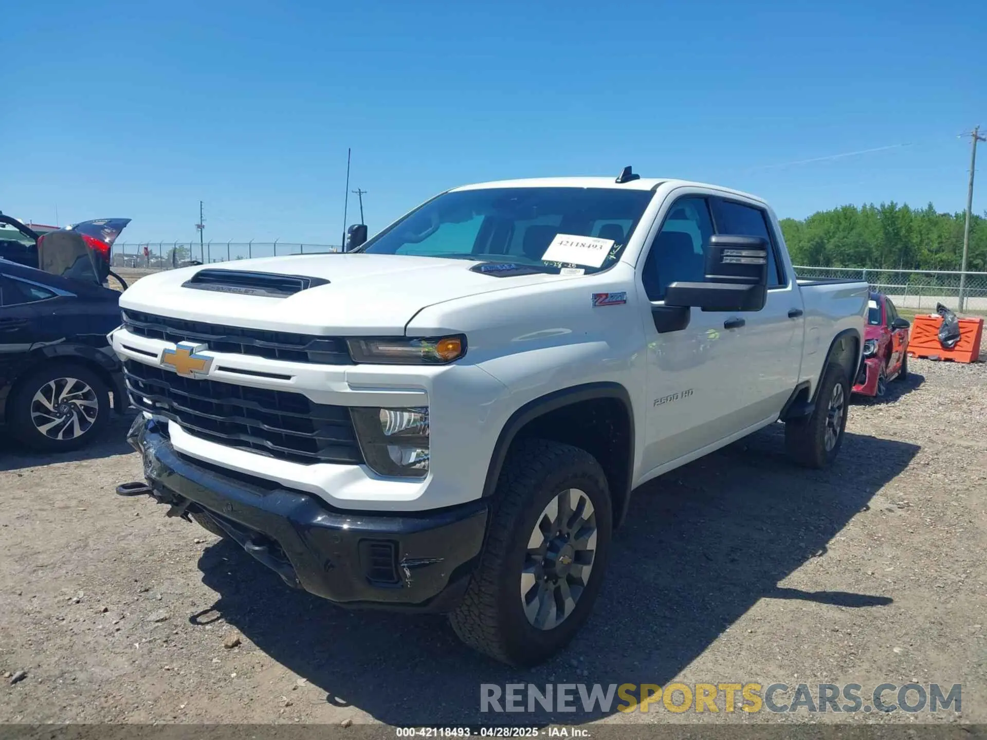 2 Photograph of a damaged car 1GC4KME79SF145305 CHEVROLET SILVERADO 2500HD 2025