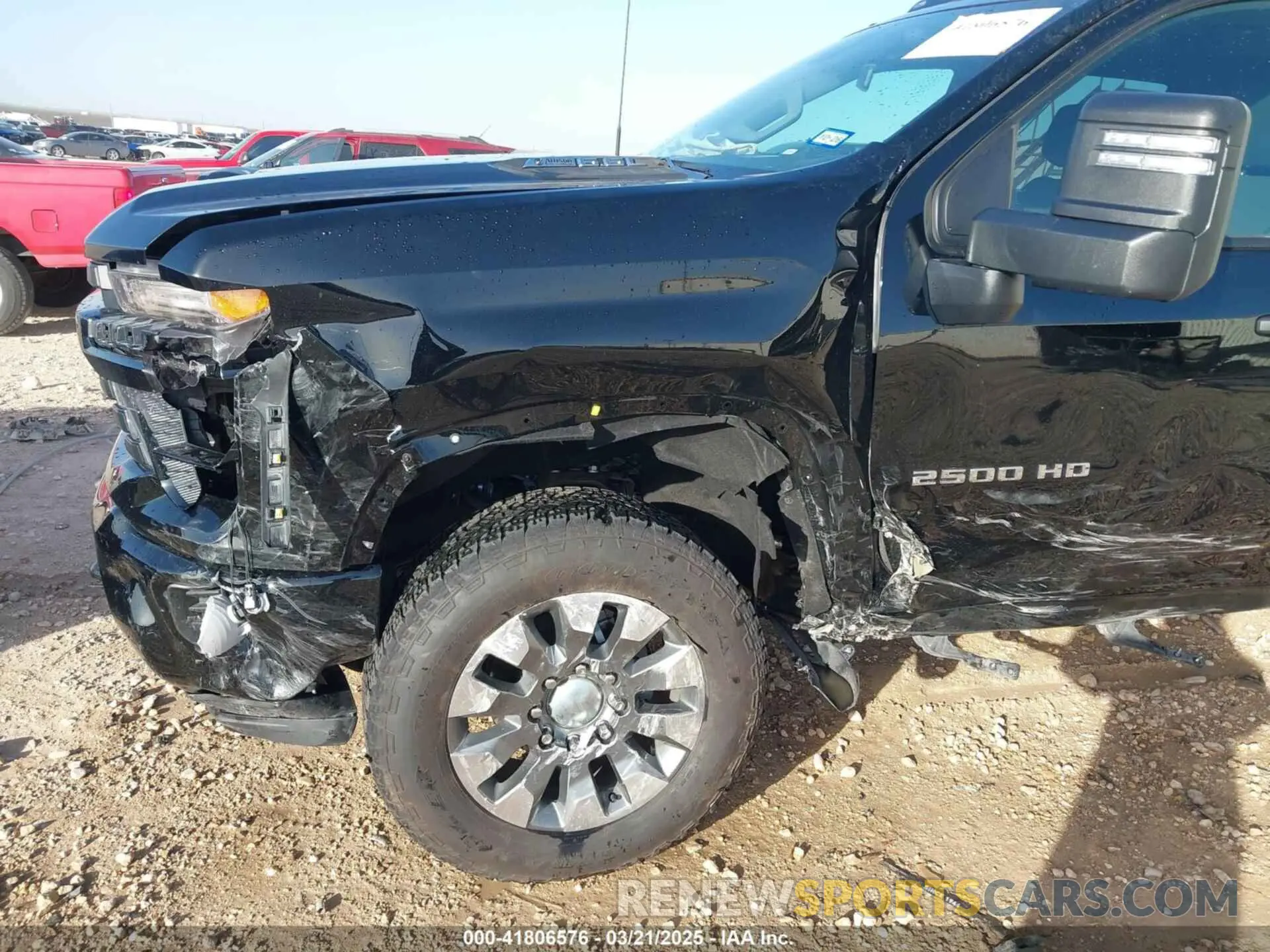 12 Photograph of a damaged car 1GC4KME7XSF145040 CHEVROLET SILVERADO 2500HD 2025