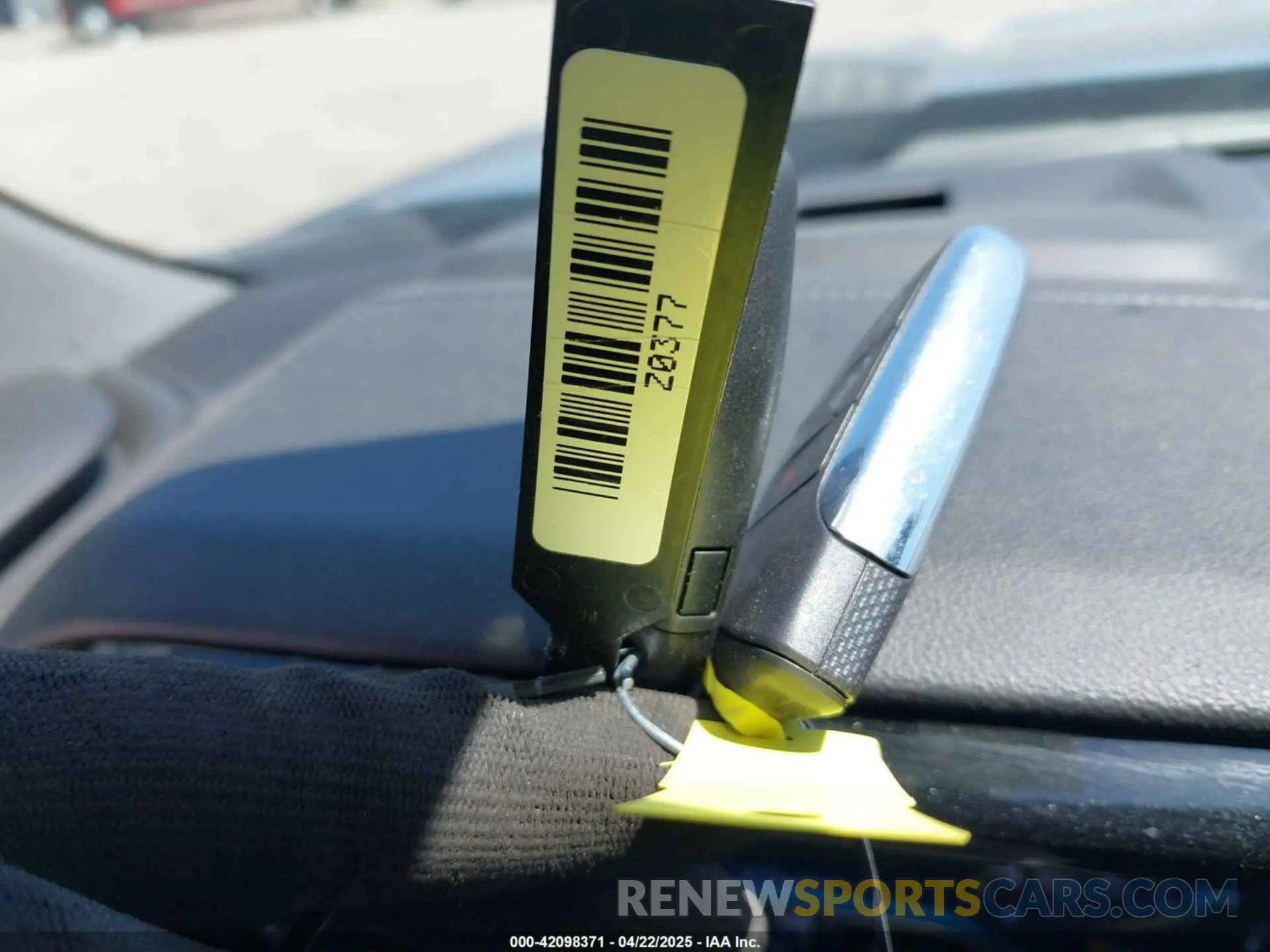 10 Photograph of a damaged car 1GC4KNE71SF104320 CHEVROLET SILVERADO 2500HD 2025