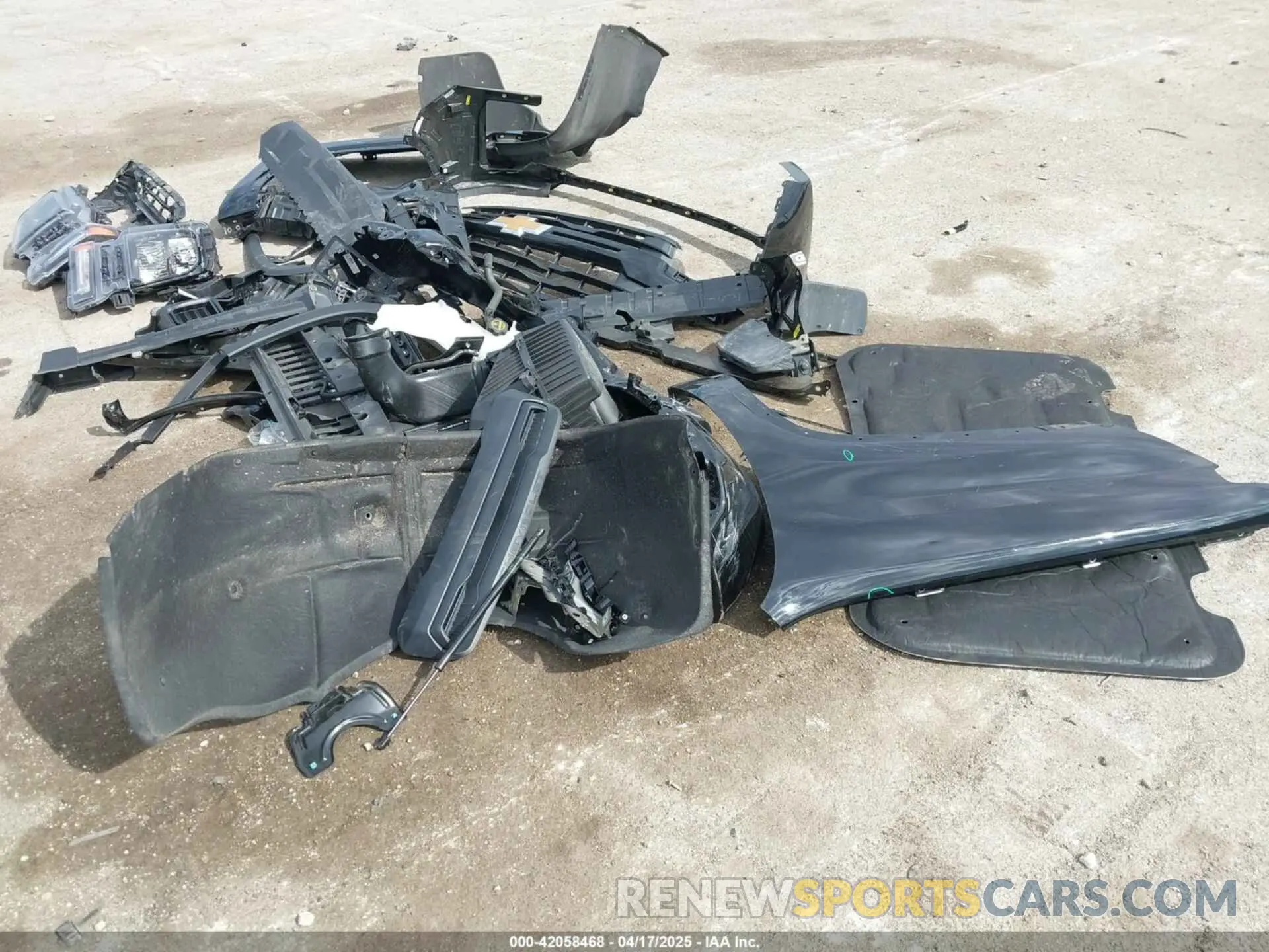 12 Photograph of a damaged car 2GC4KME77S1129188 CHEVROLET SILVERADO 2500HD 2025