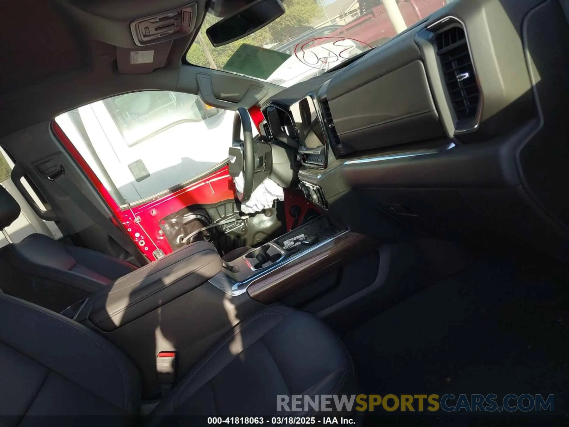 5 Photograph of a damaged car 2GC4KNEY5S1123131 CHEVROLET SILVERADO 2500HD 2025