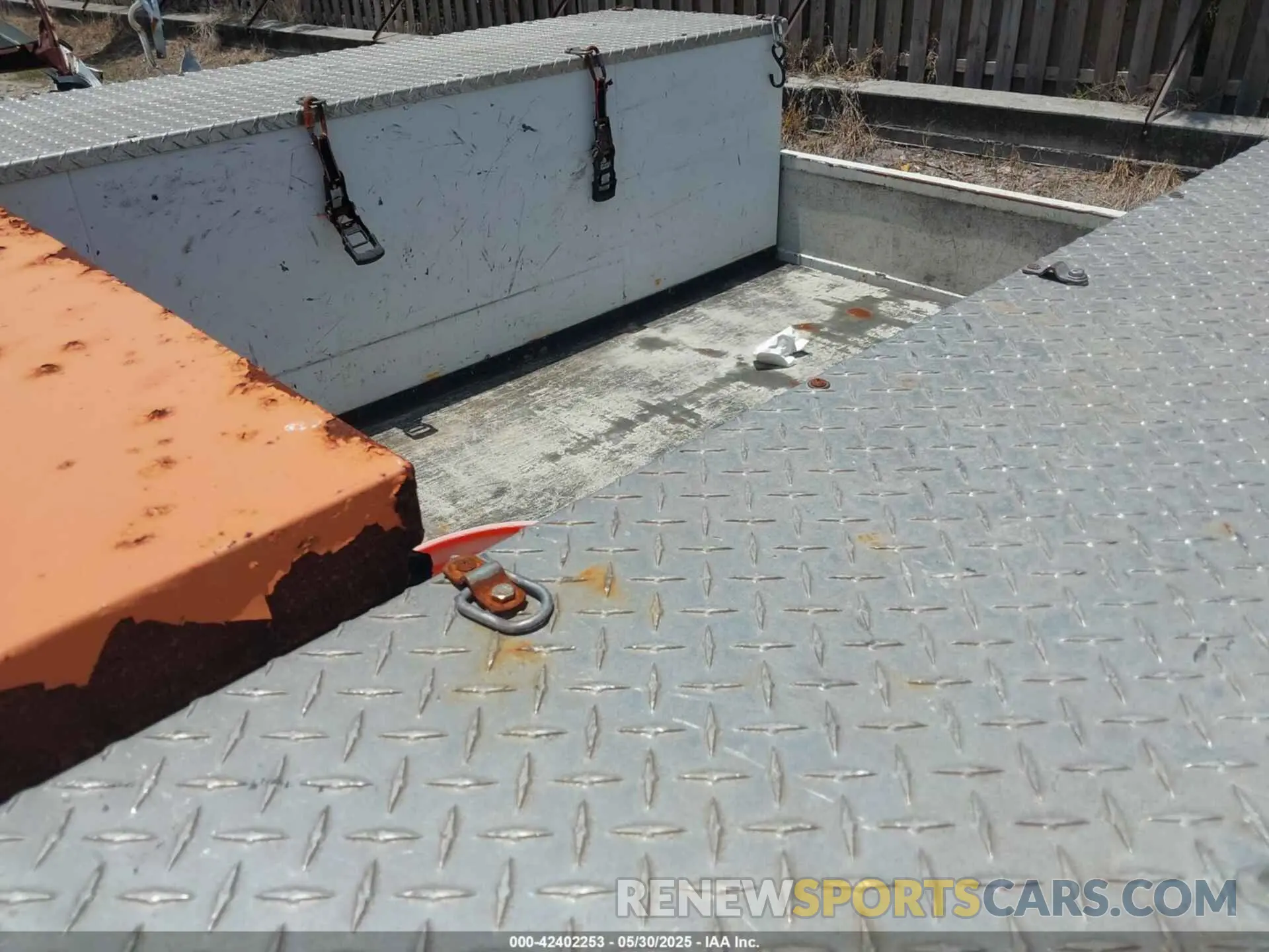 6 Photograph of a damaged car 1GB4CVCG3KF258032 CHEVROLET SILVERADO 3500HD 2019