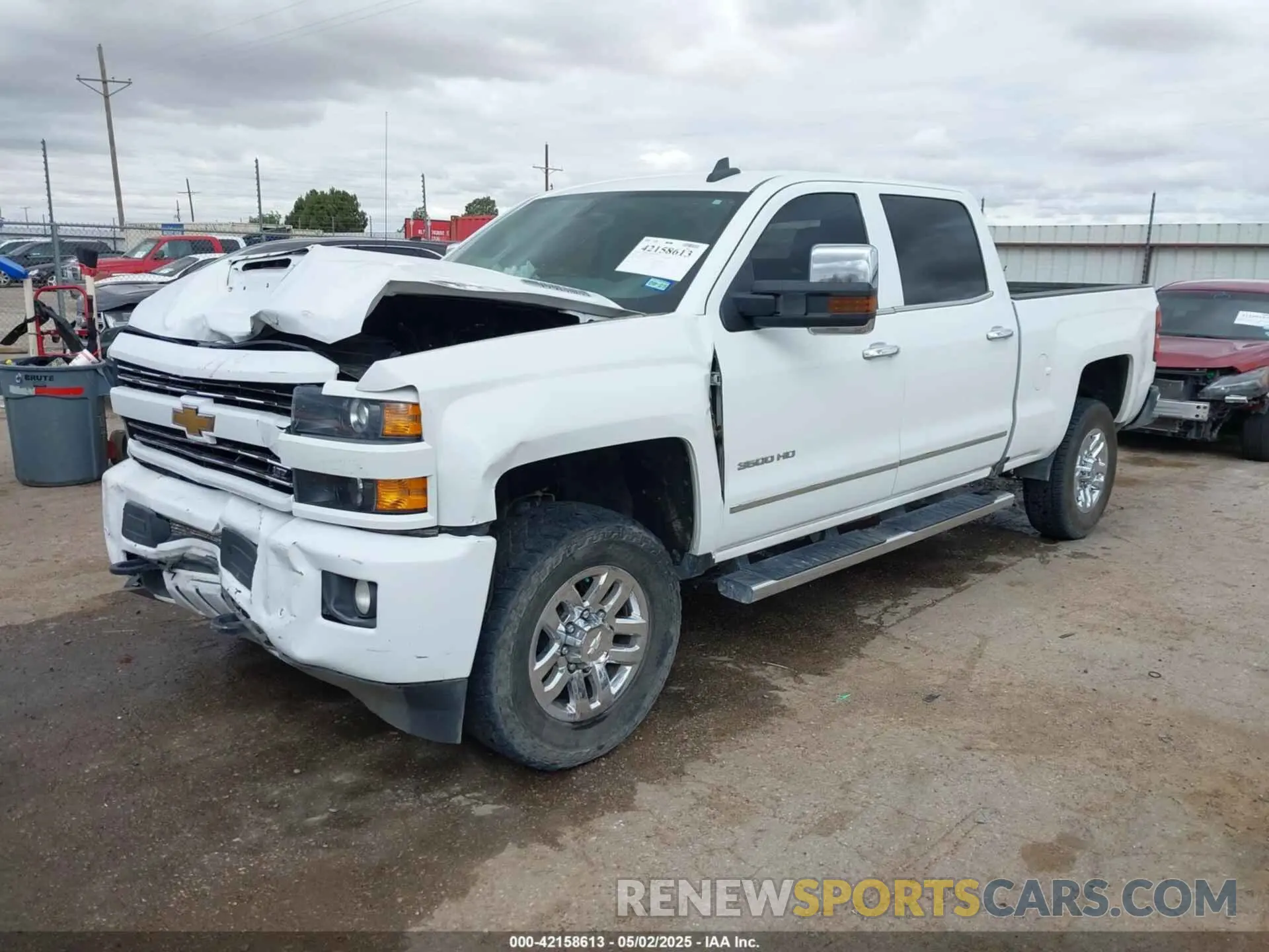 2 Photograph of a damaged car 1GC4CXCY3KF227413 CHEVROLET SILVERADO 3500HD 2019