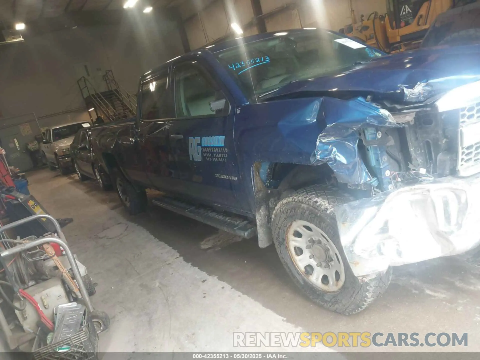 13 Photograph of a damaged car 1GC4KVCG2KF211055 CHEVROLET SILVERADO 3500HD 2019