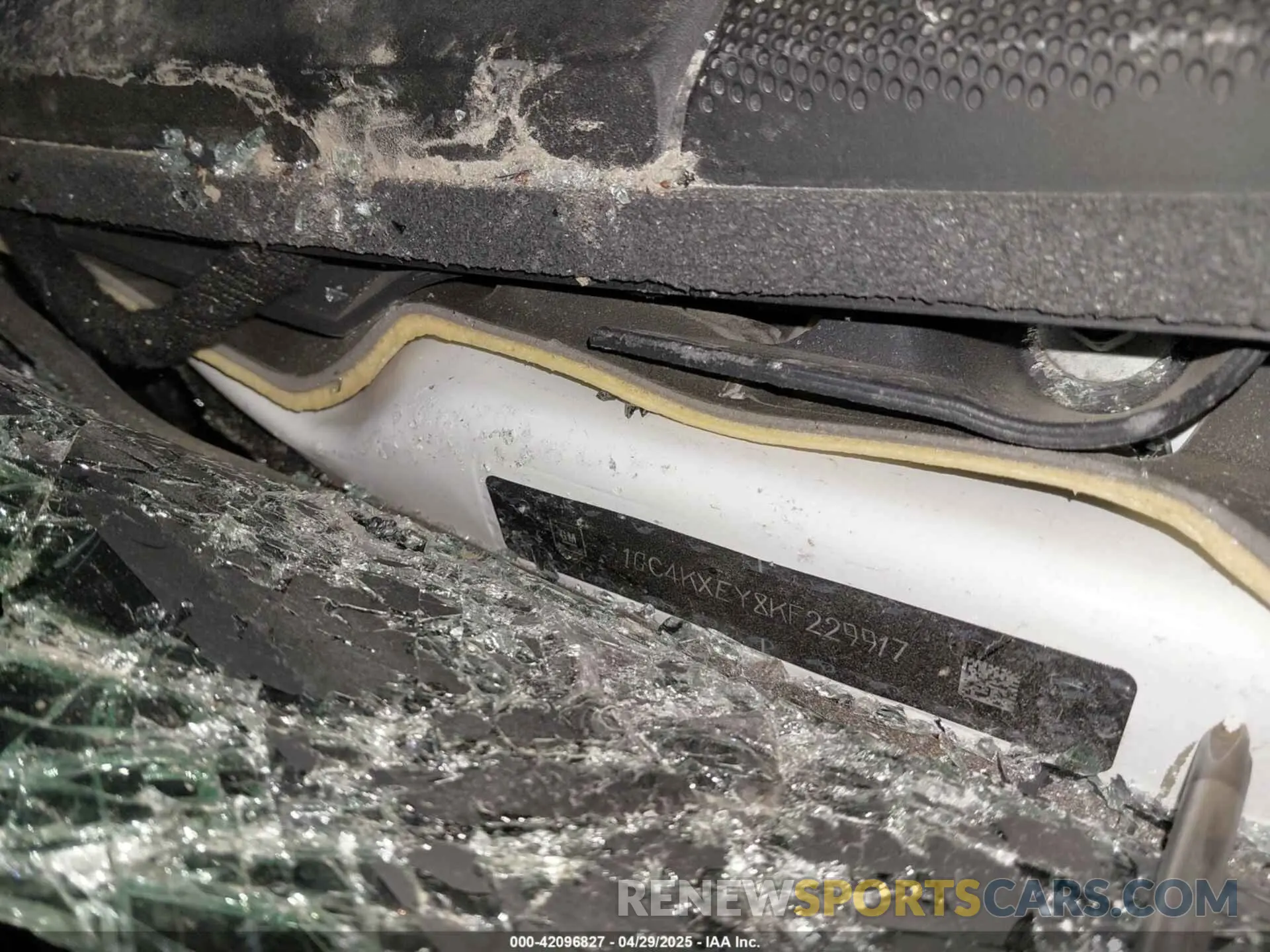 9 Photograph of a damaged car 1GC4KXEY8KF229917 CHEVROLET SILVERADO 3500HD 2019