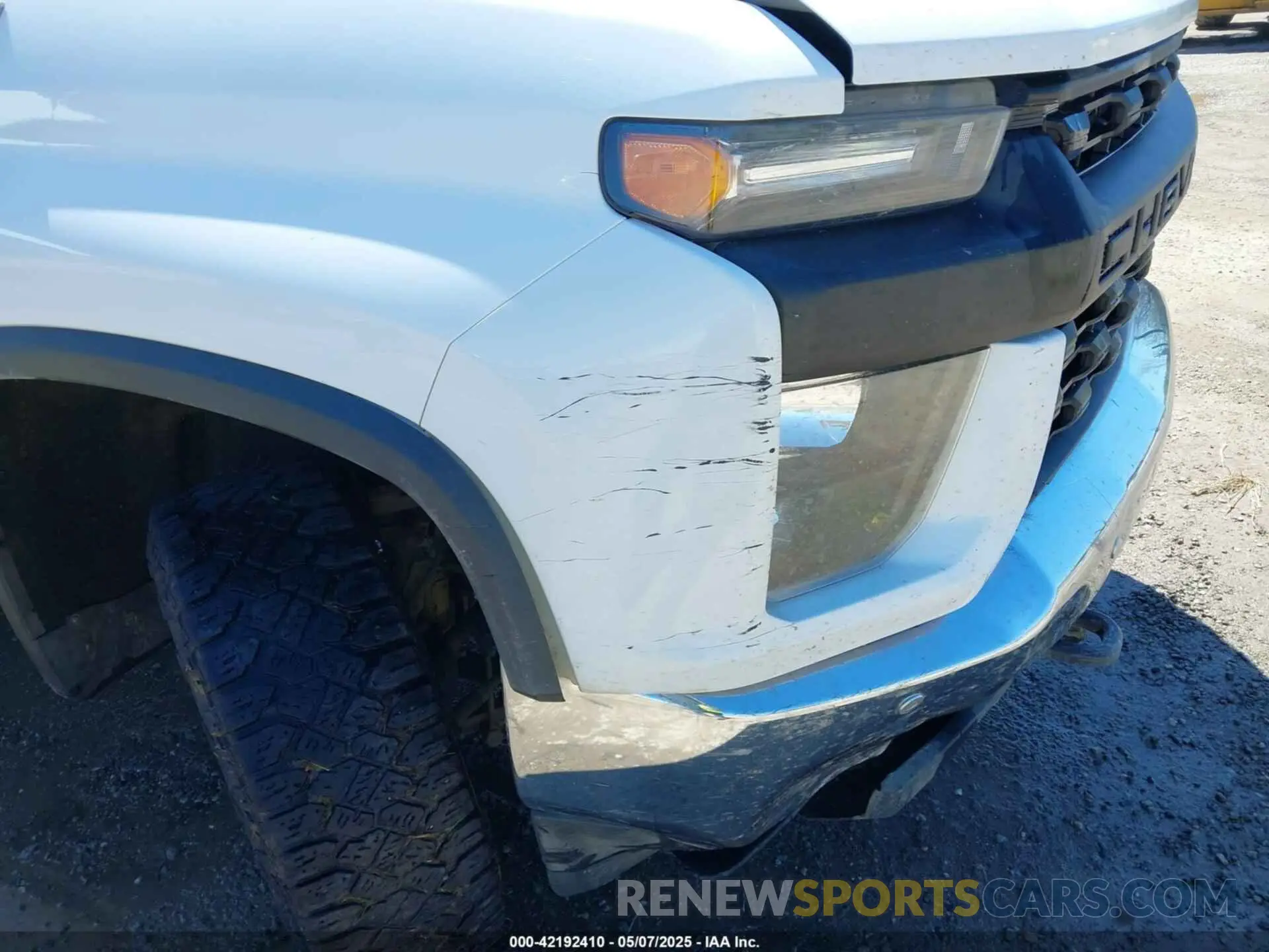 18 Photograph of a damaged car 1GC4YSEY9LF210876 CHEVROLET SILVERADO 3500HD 2020