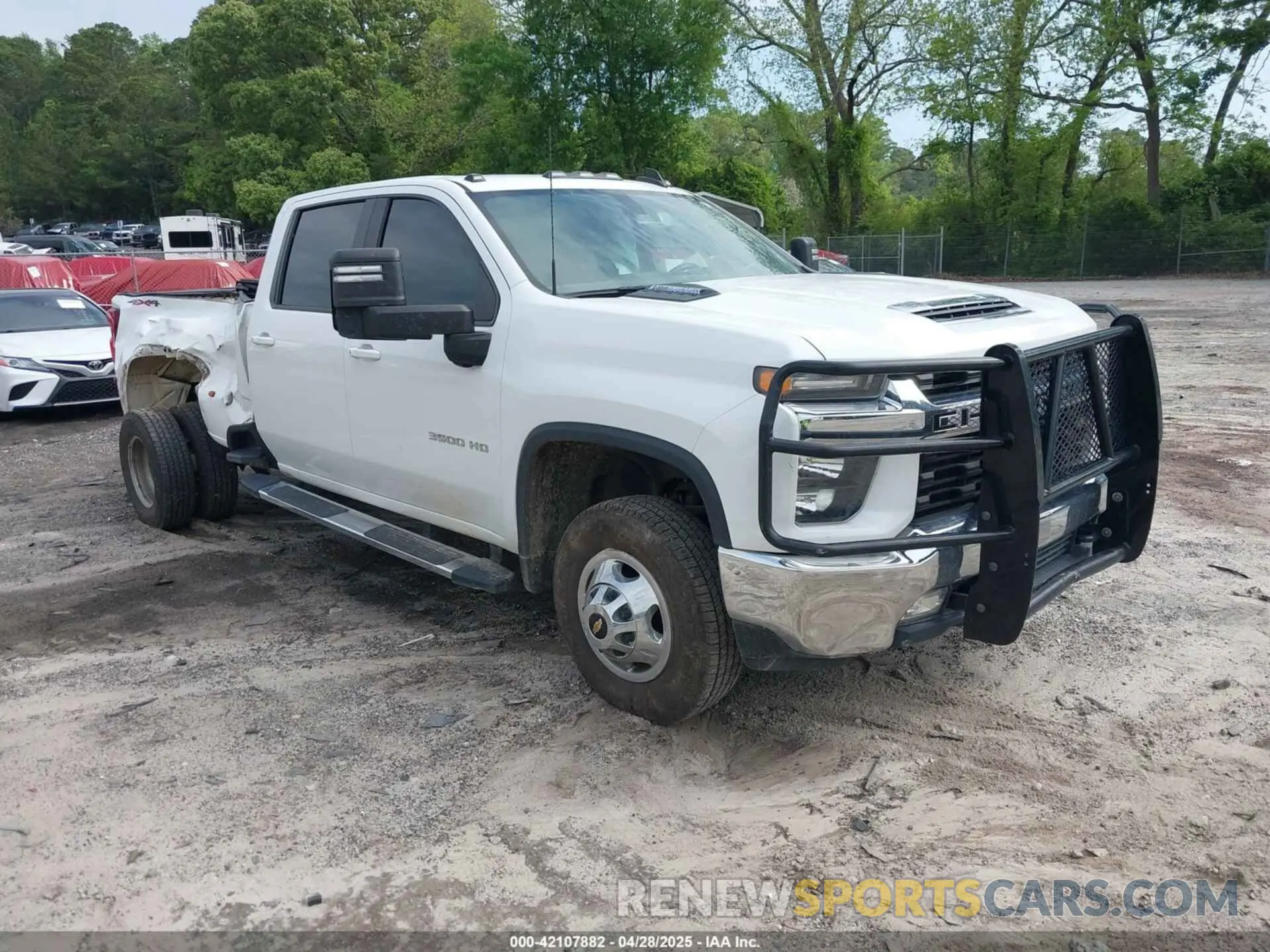 1 Photograph of a damaged car 1GC4YTEY9LF182759 CHEVROLET SILVERADO 3500HD 2020