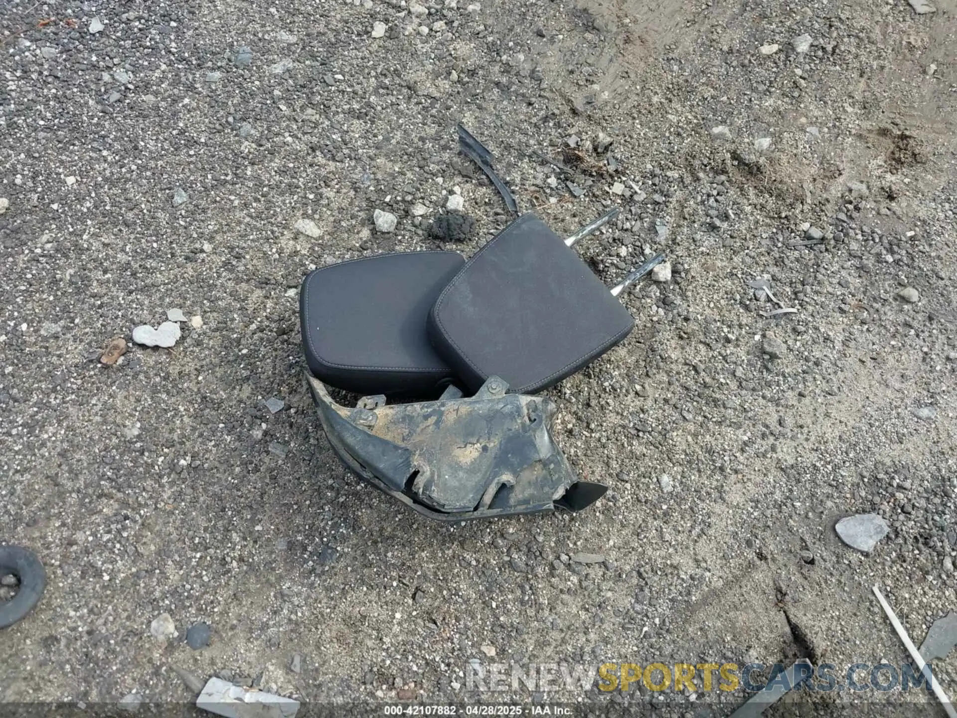 12 Photograph of a damaged car 1GC4YTEY9LF182759 CHEVROLET SILVERADO 3500HD 2020