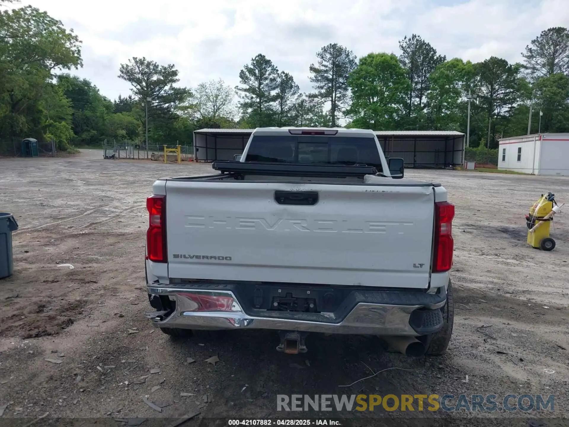 16 Photograph of a damaged car 1GC4YTEY9LF182759 CHEVROLET SILVERADO 3500HD 2020